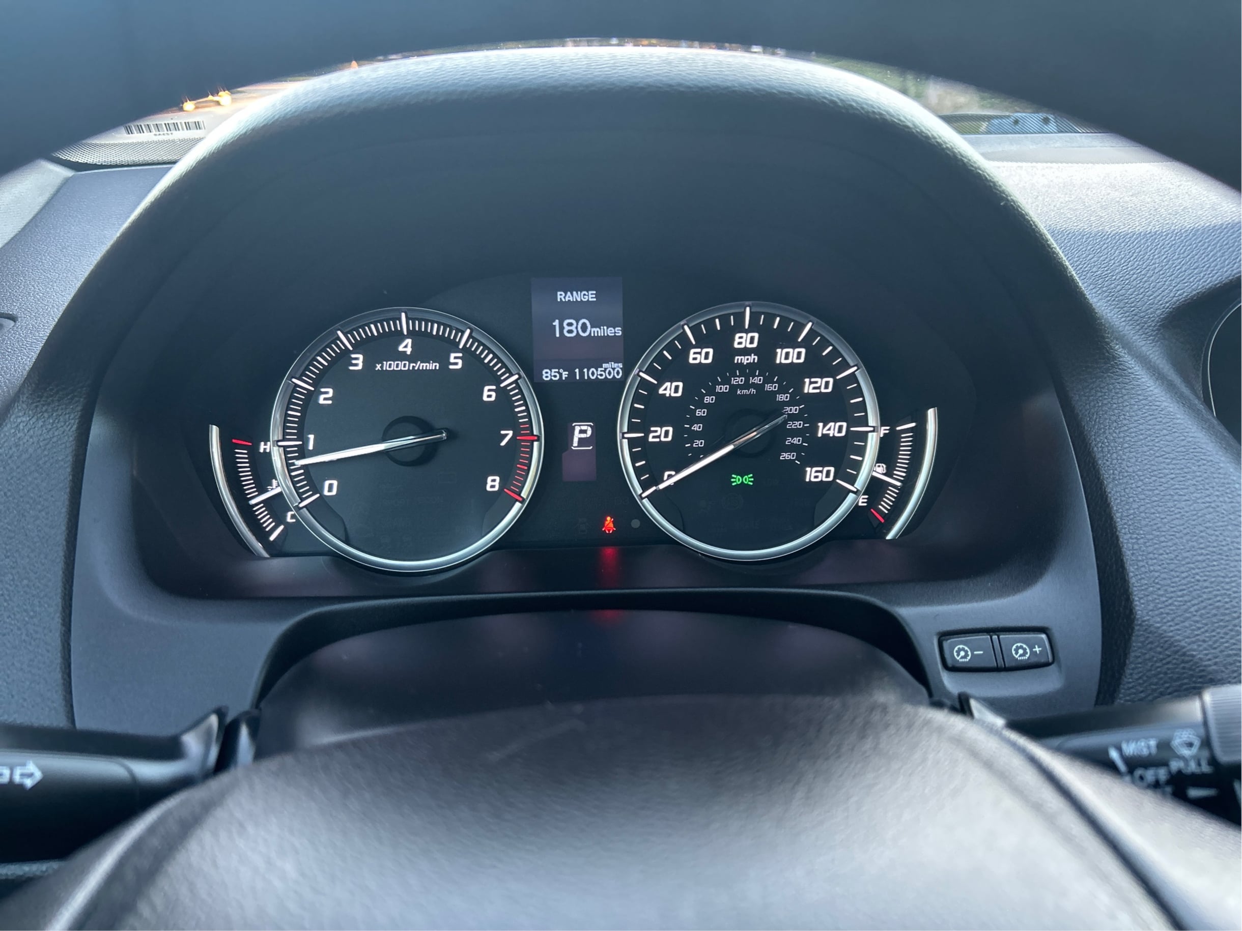 Photo 18 of this Acura TLX