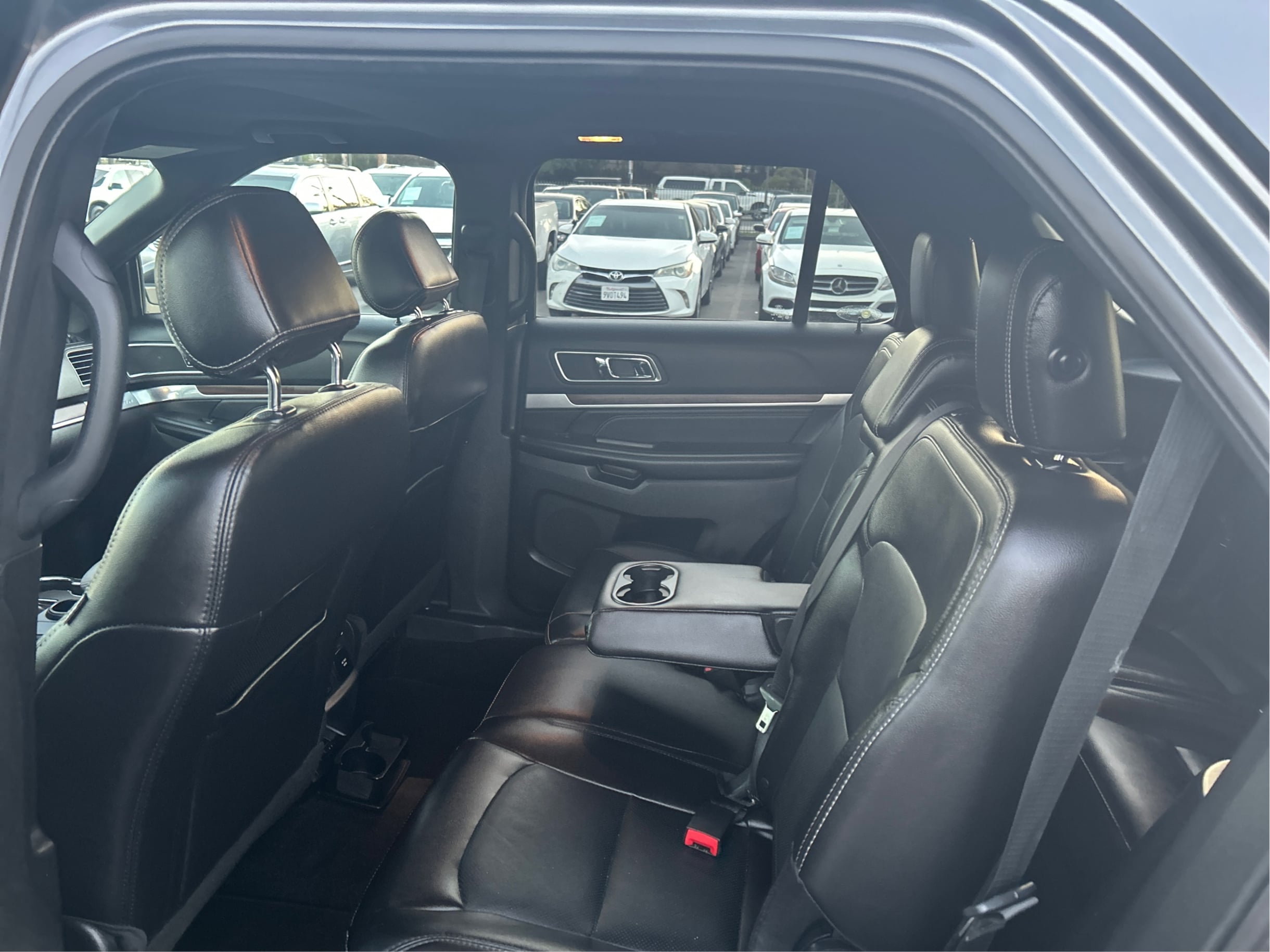 Photo 10 of this Ford Explorer