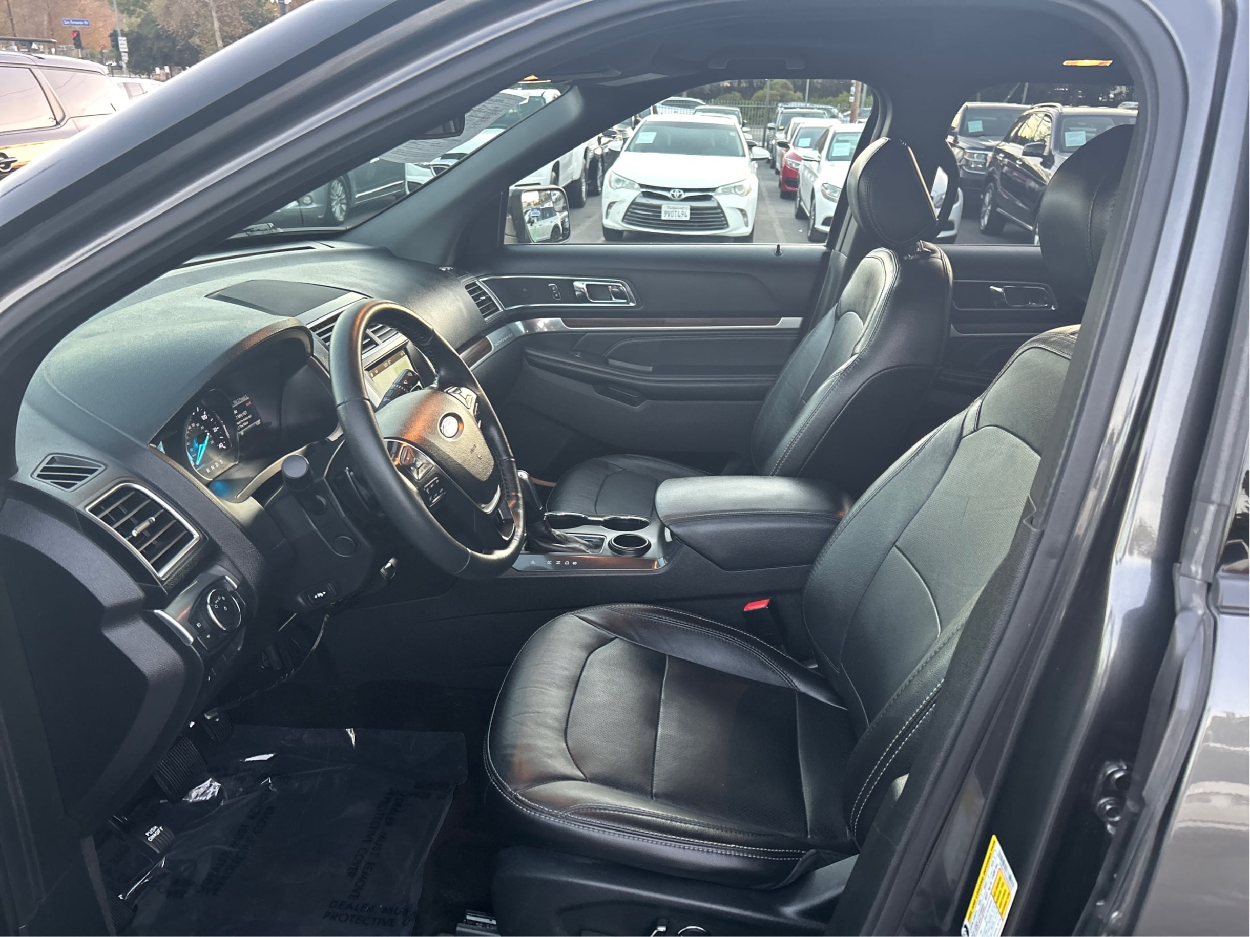 Photo 9 of this Ford Explorer