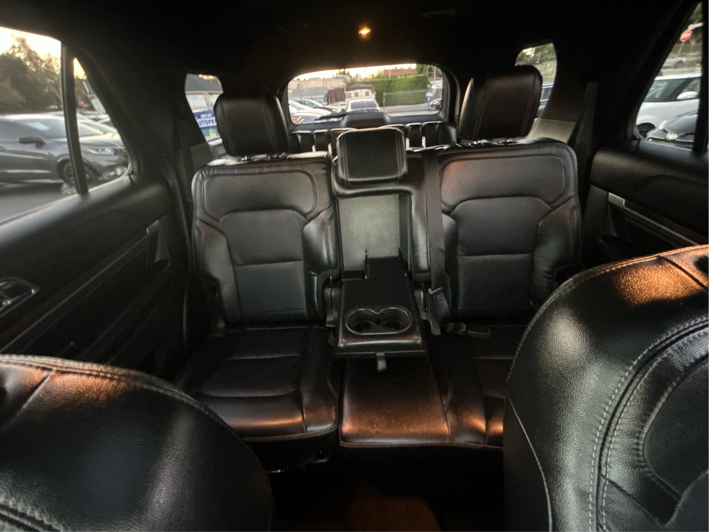 Photo 15 of this Ford Explorer