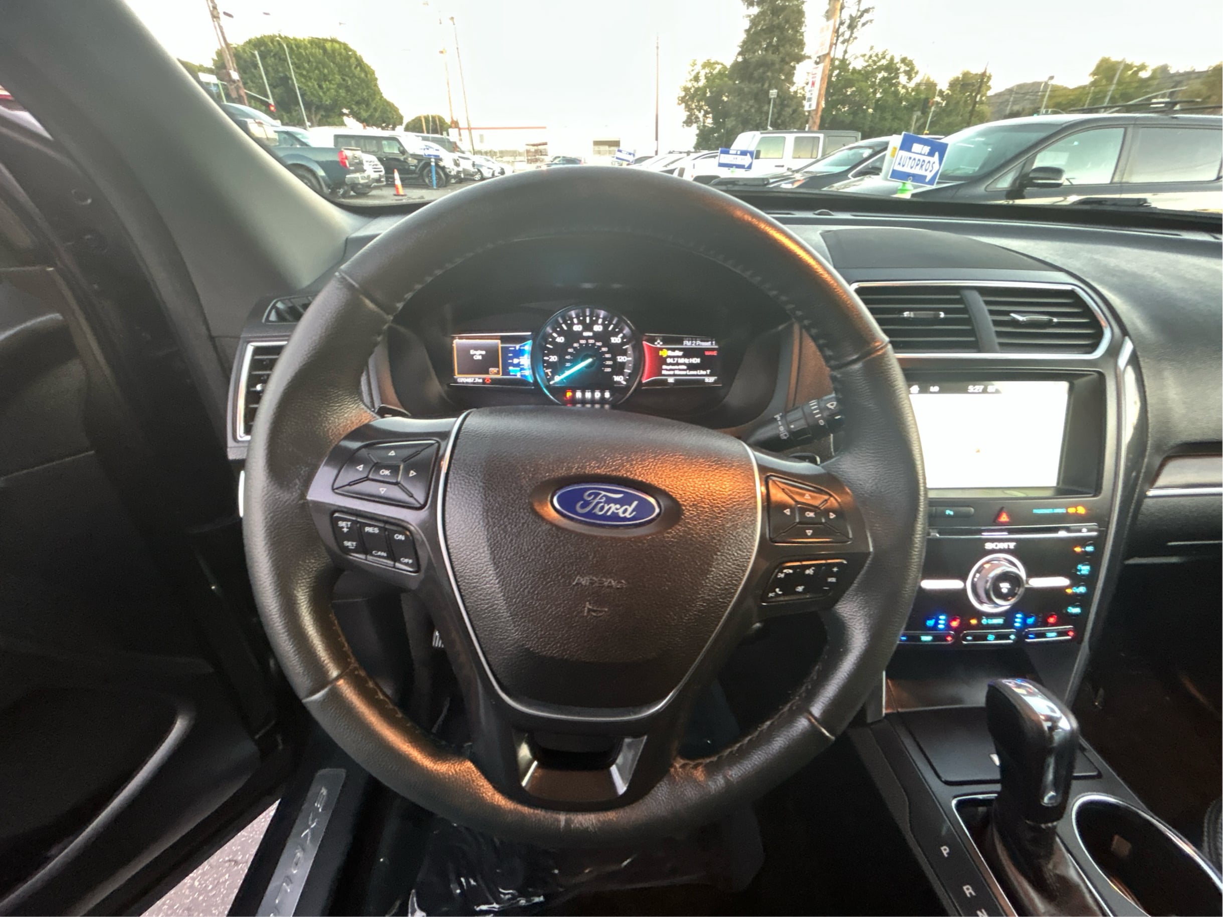 Photo 20 of this Ford Explorer