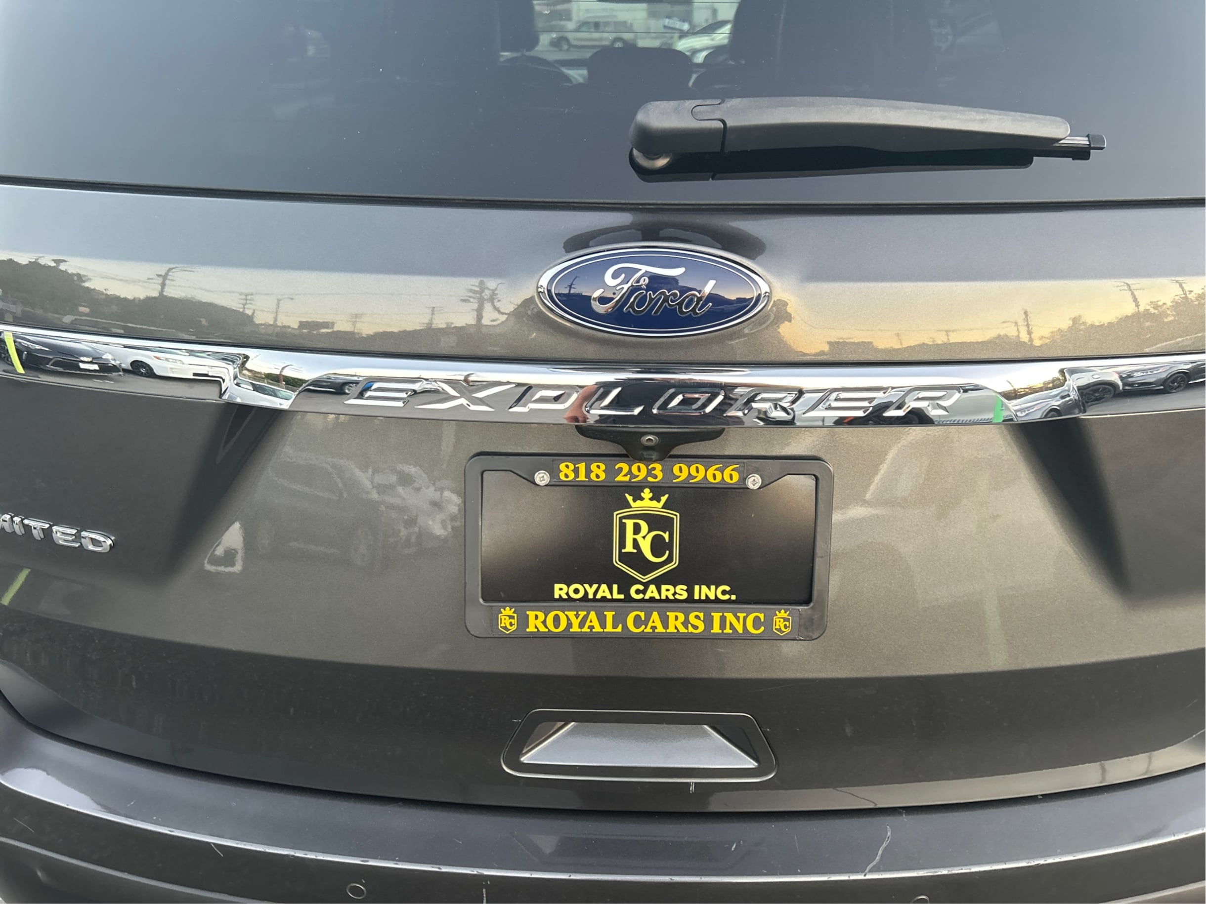 Photo 45 of this Ford Explorer