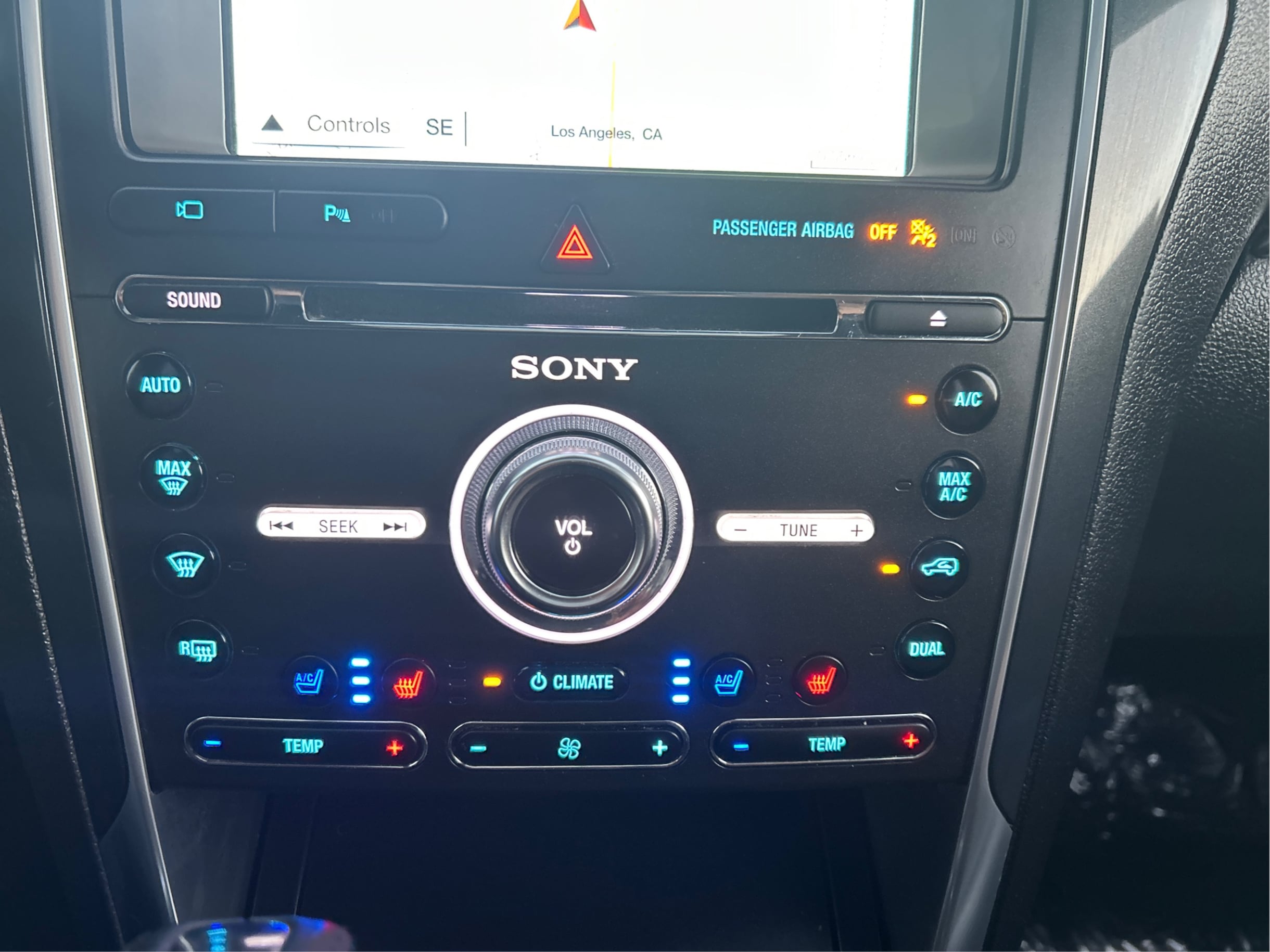 Photo 50 of this Ford Explorer