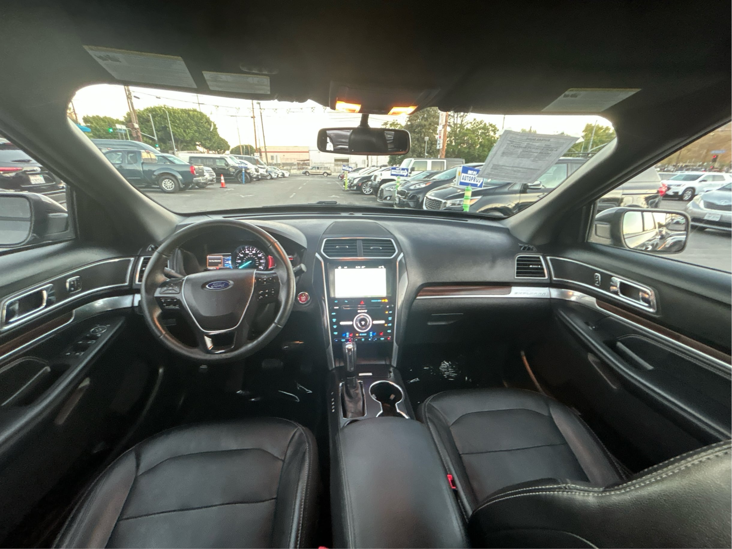Photo 46 of this Ford Explorer