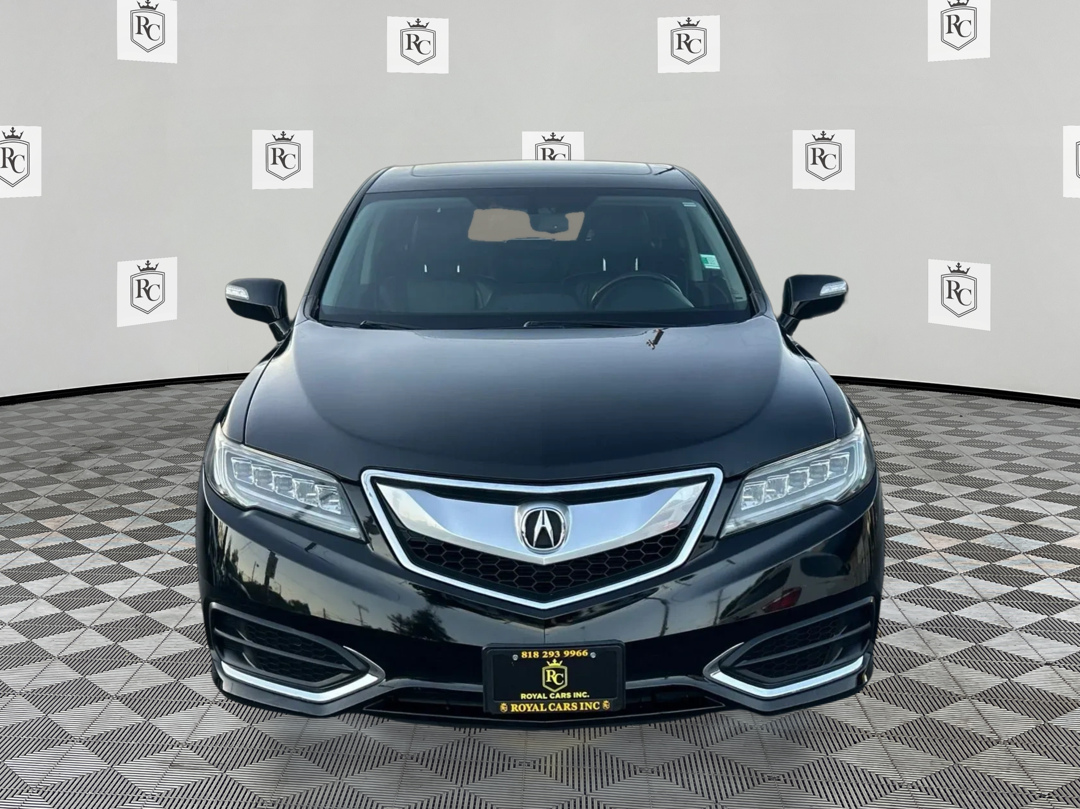 Photo 2 of this Acura RDX
