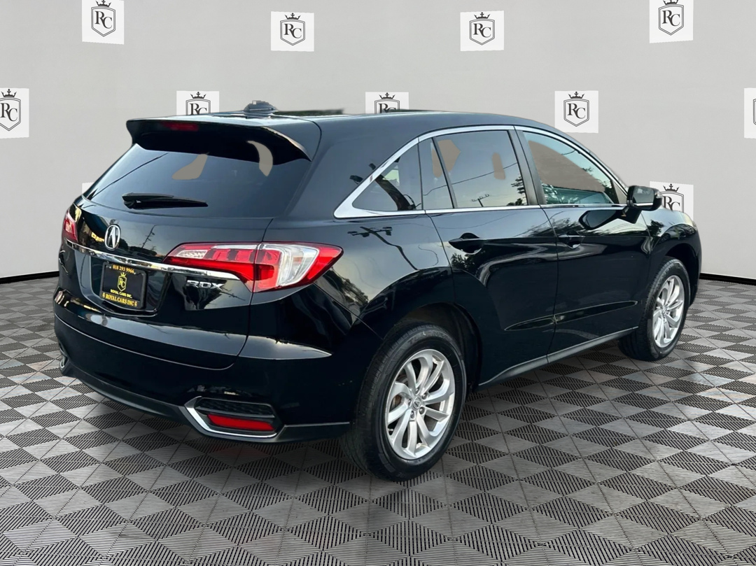 Photo 5 of this Acura RDX