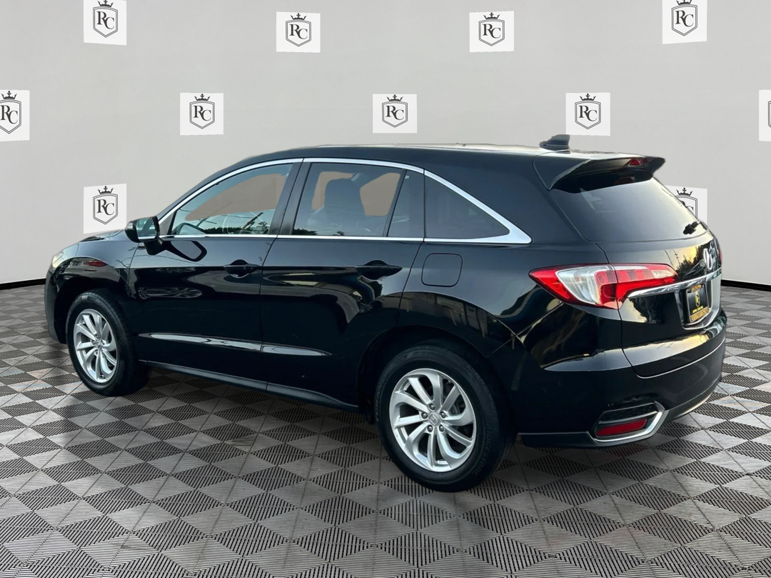 Photo 7 of this Acura RDX