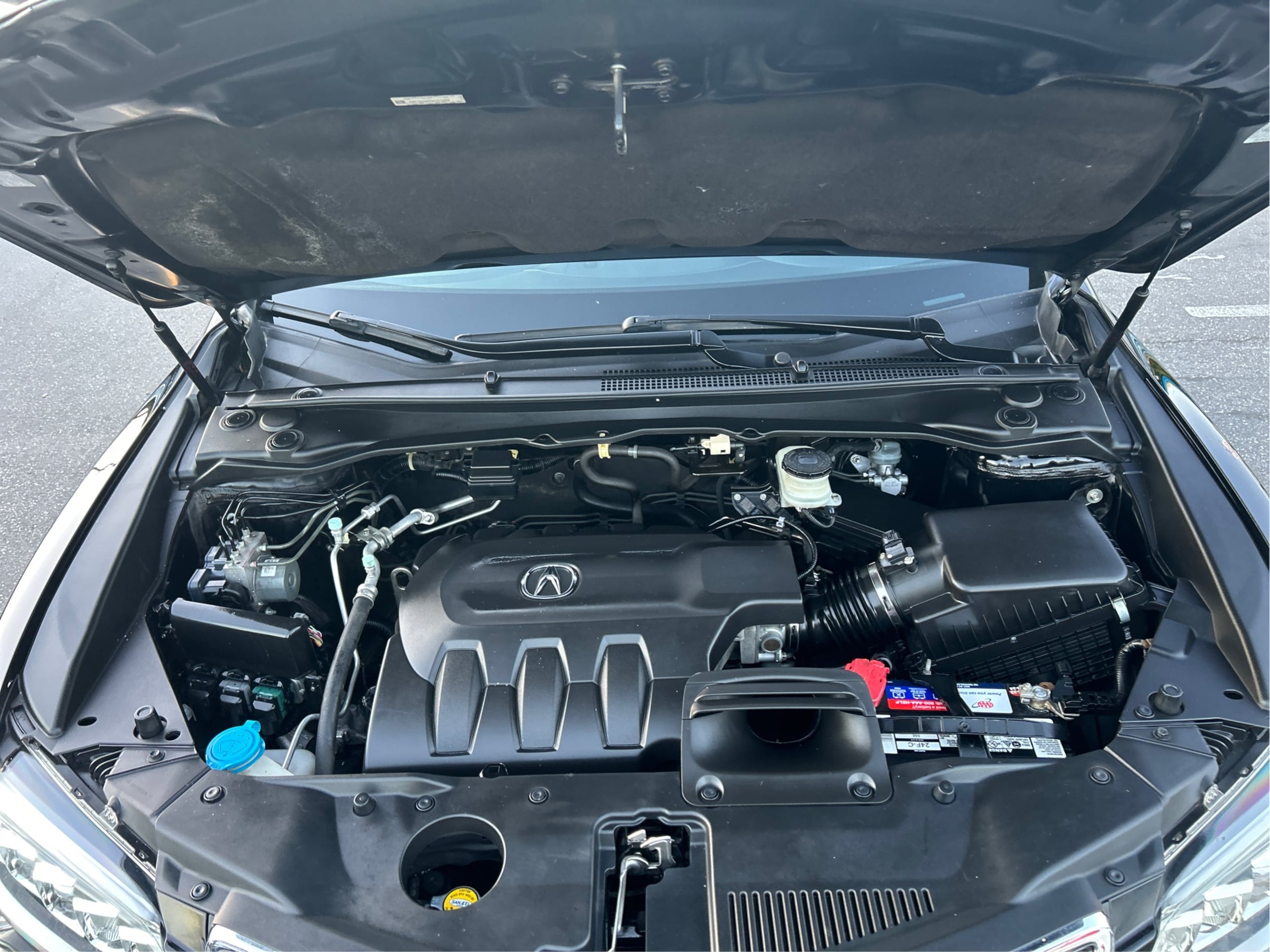 Photo 32 of this Acura RDX