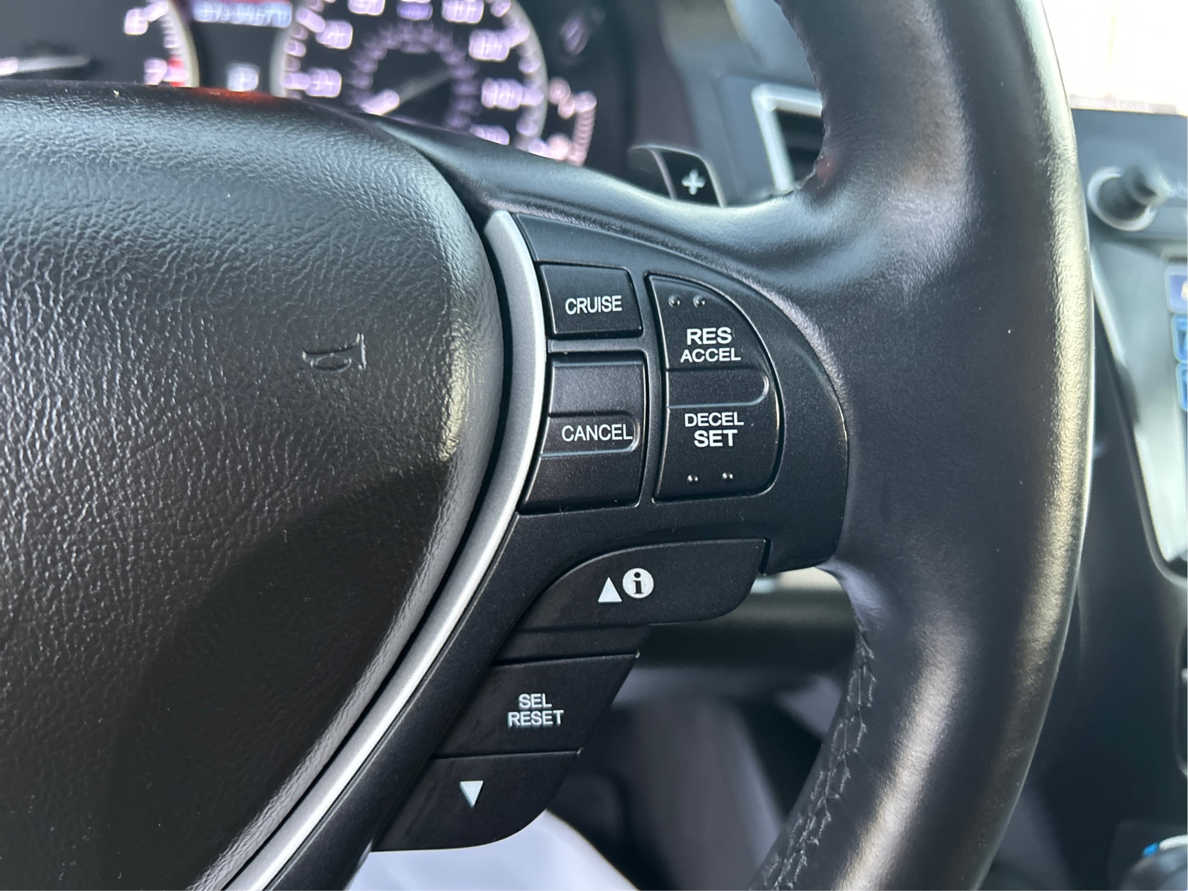 Photo 50 of this Acura RDX