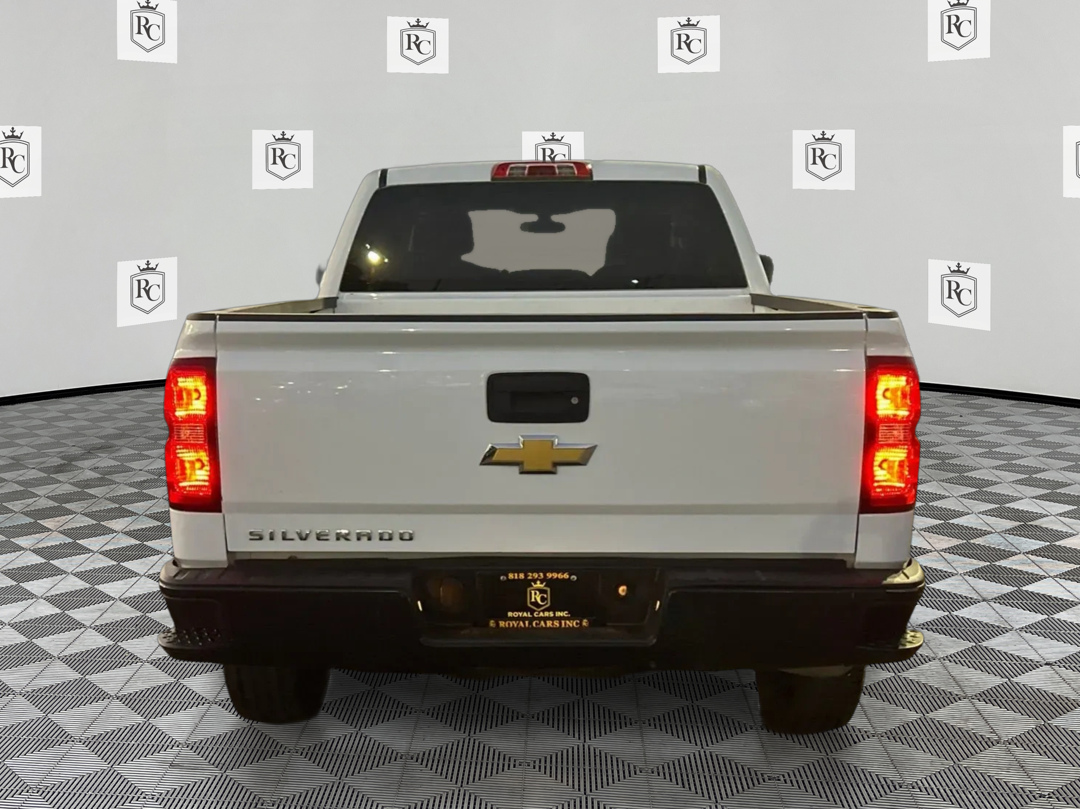 Photo 6 of this Chevrolet Silverado 1500