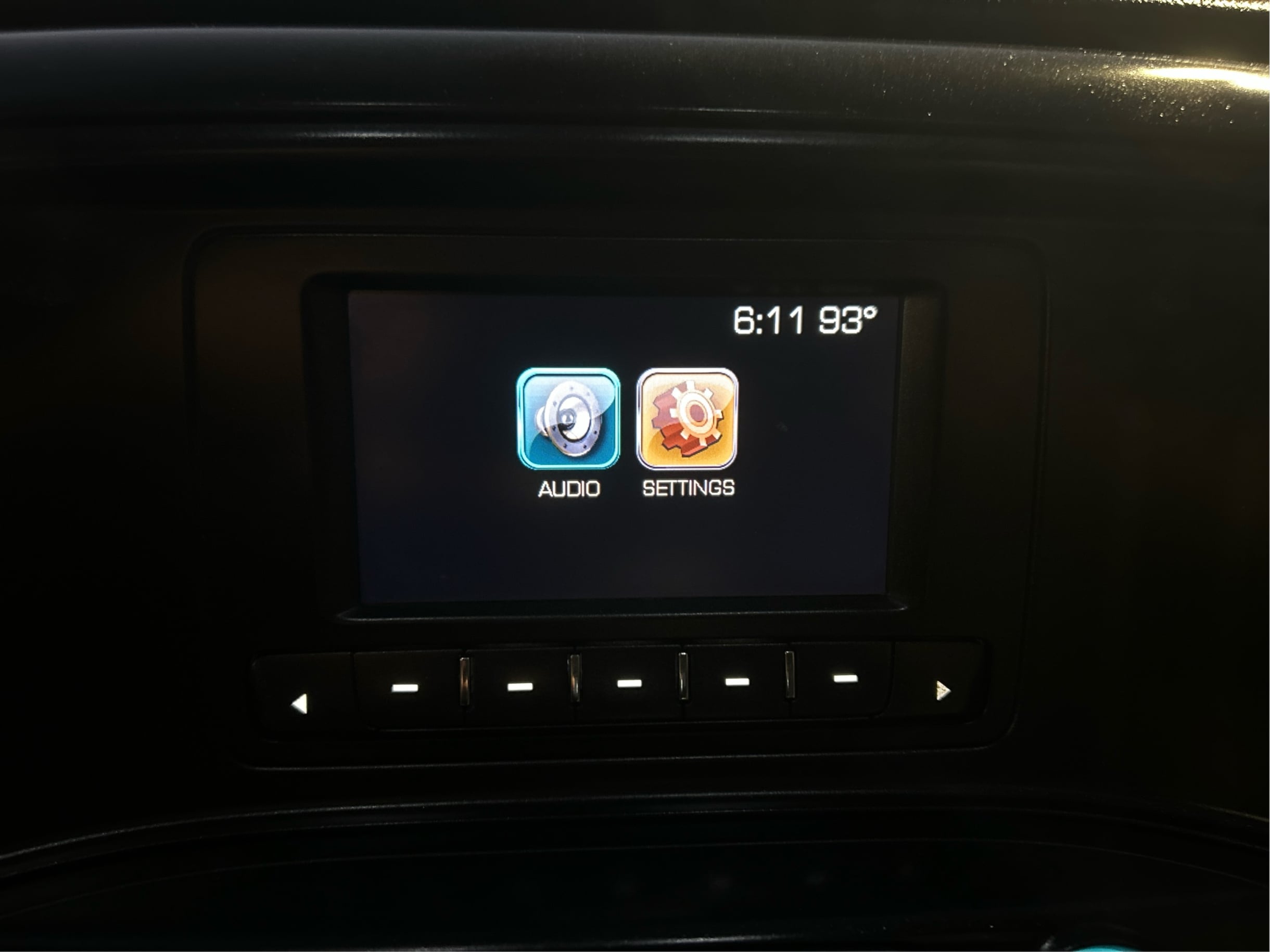 Photo 16 of this Chevrolet Silverado 1500