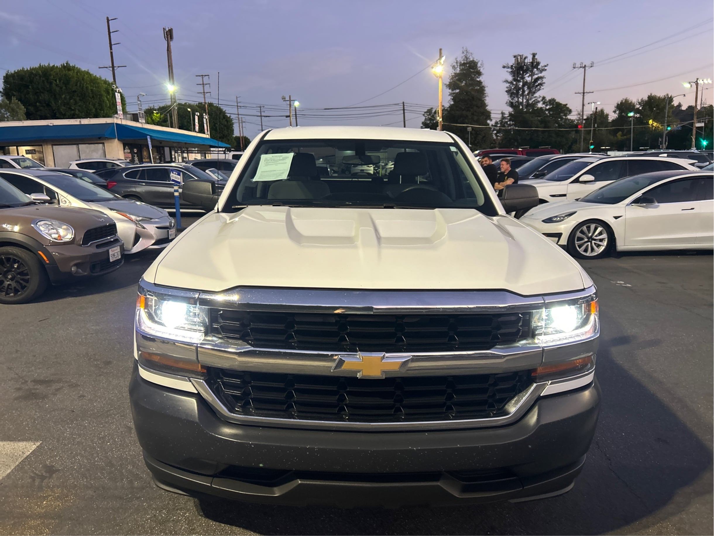 Photo 29 of this Chevrolet Silverado 1500
