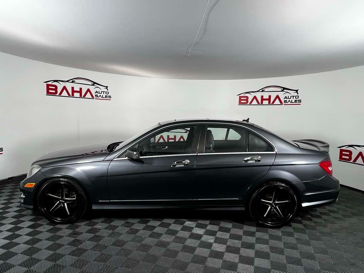 2013 Mercedes Benz C 250 Sport Sedan photo 2