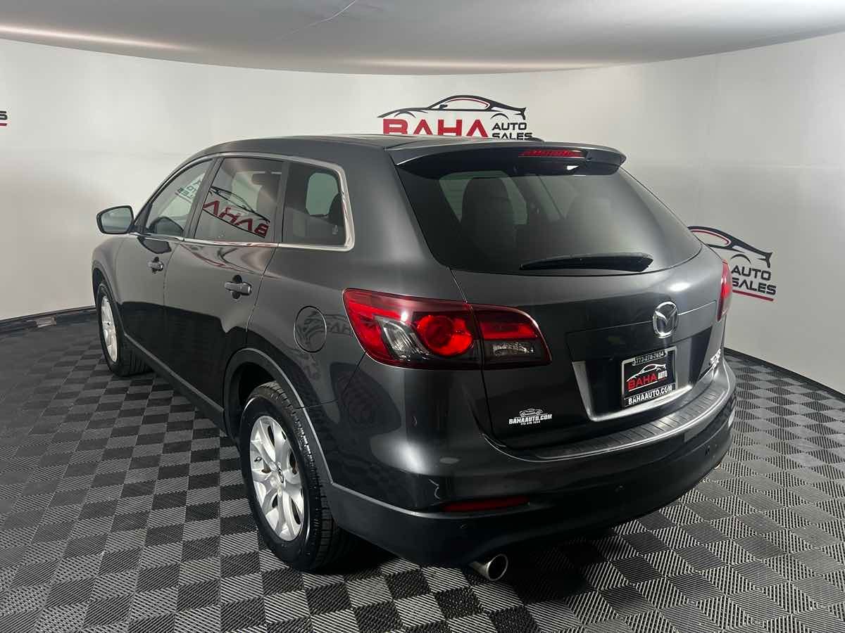 2013 Mazda CX-9 Touring photo 4