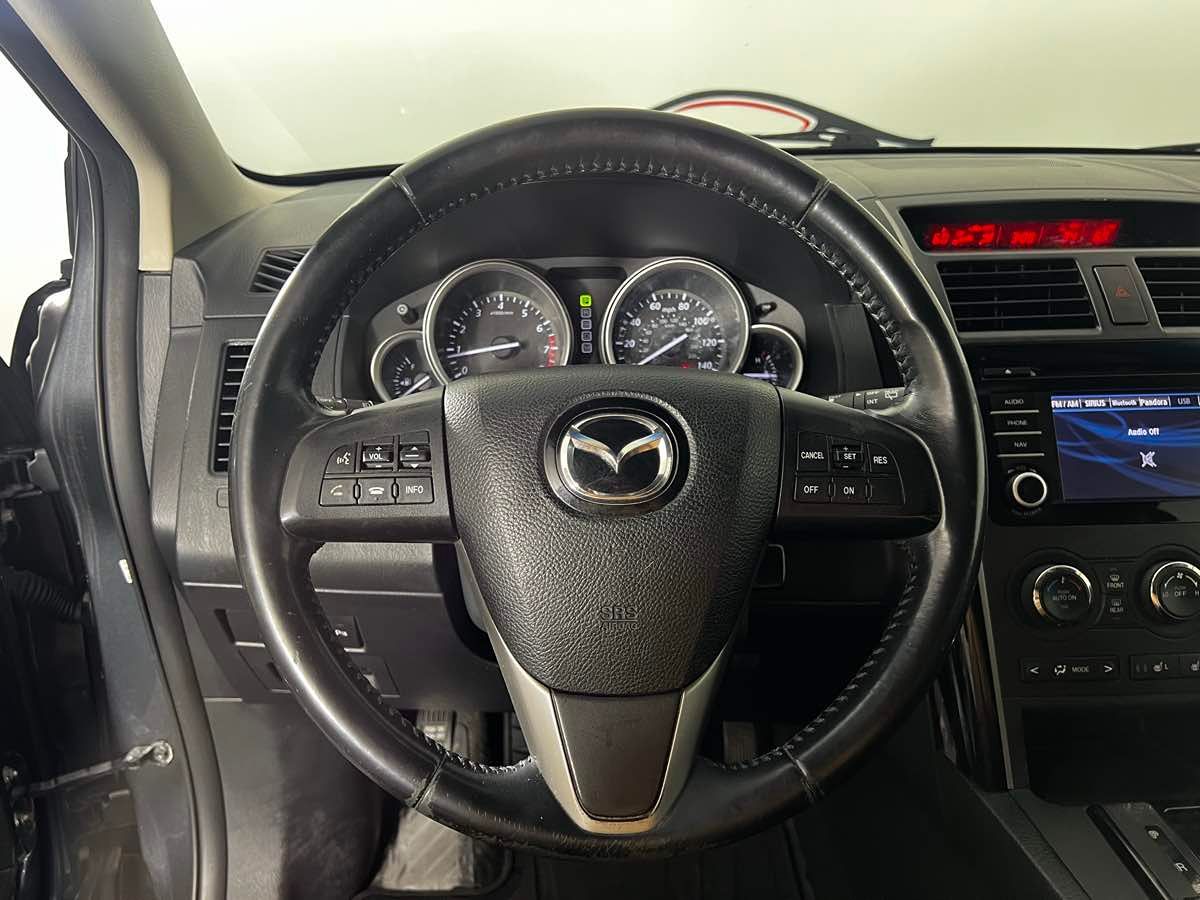 2013 Mazda CX-9 Touring photo 23