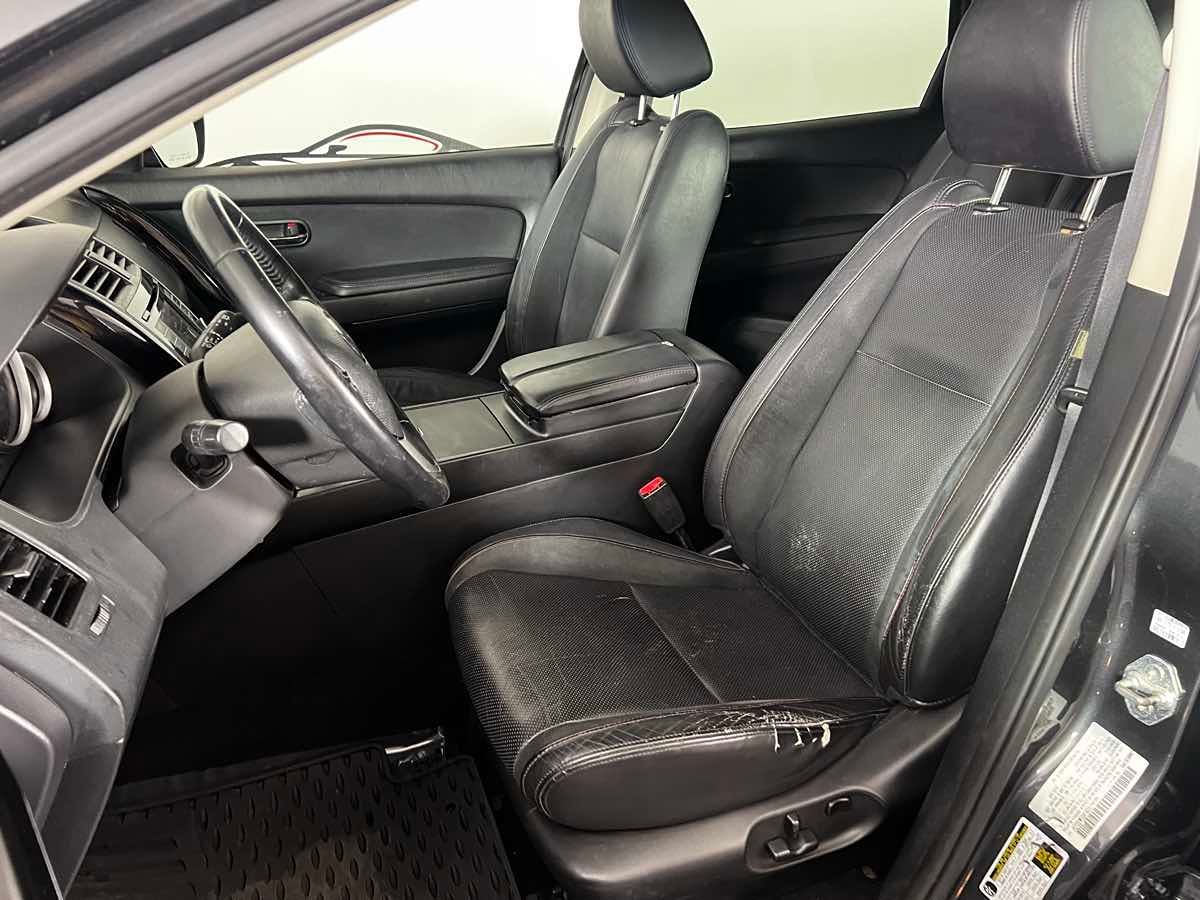 2013 Mazda CX-9 Touring photo 28