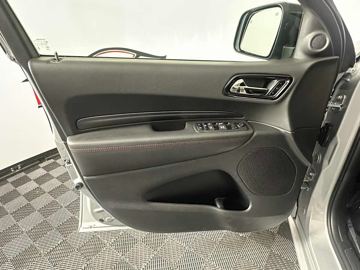 2023 Dodge Durango GT Premium photo 13