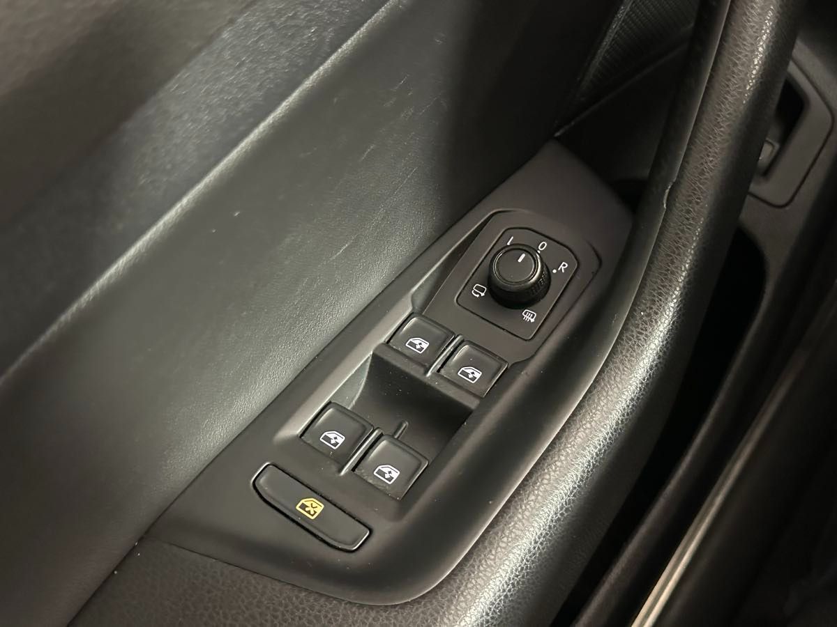 2019 Volkswagen Arteon SEL Premium R-Line photo 34