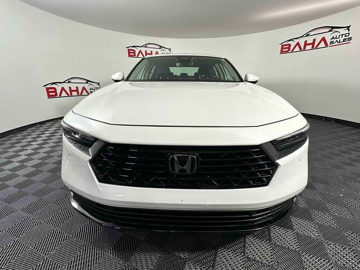 2023 Honda Accord Hybrid Touring photo 6