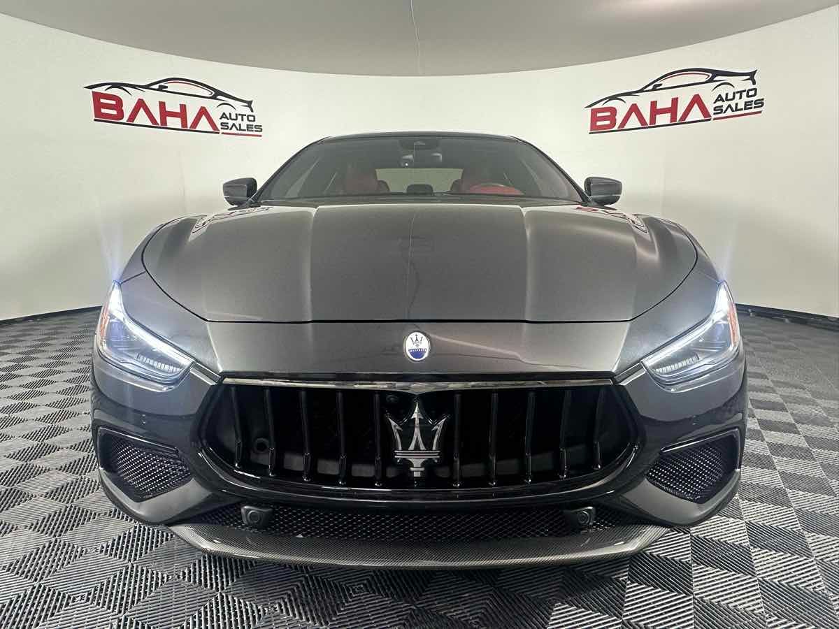 2023 Maserati Ghibli Modena Q4 photo 6
