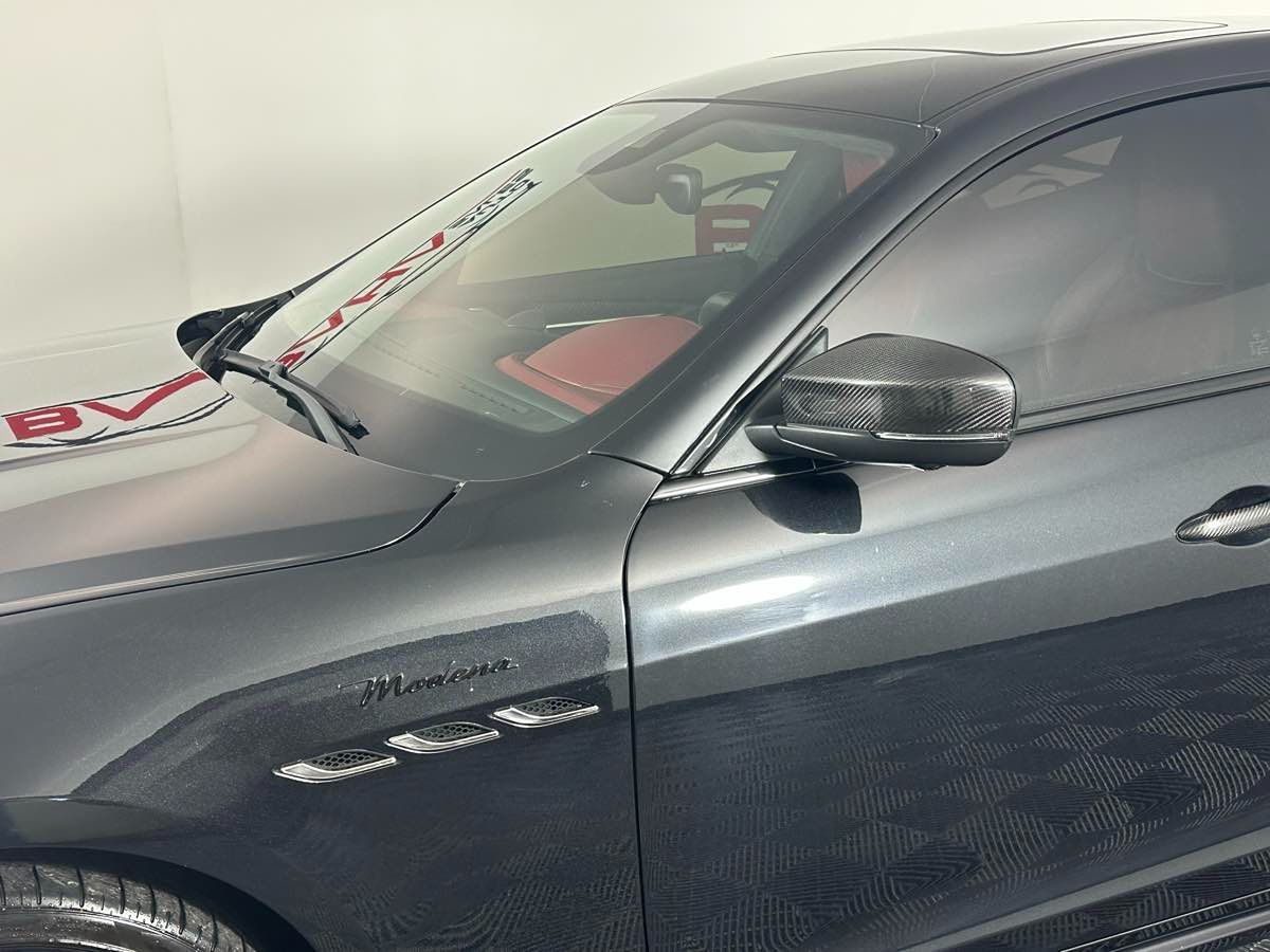 2023 Maserati Ghibli Modena Q4 photo 8