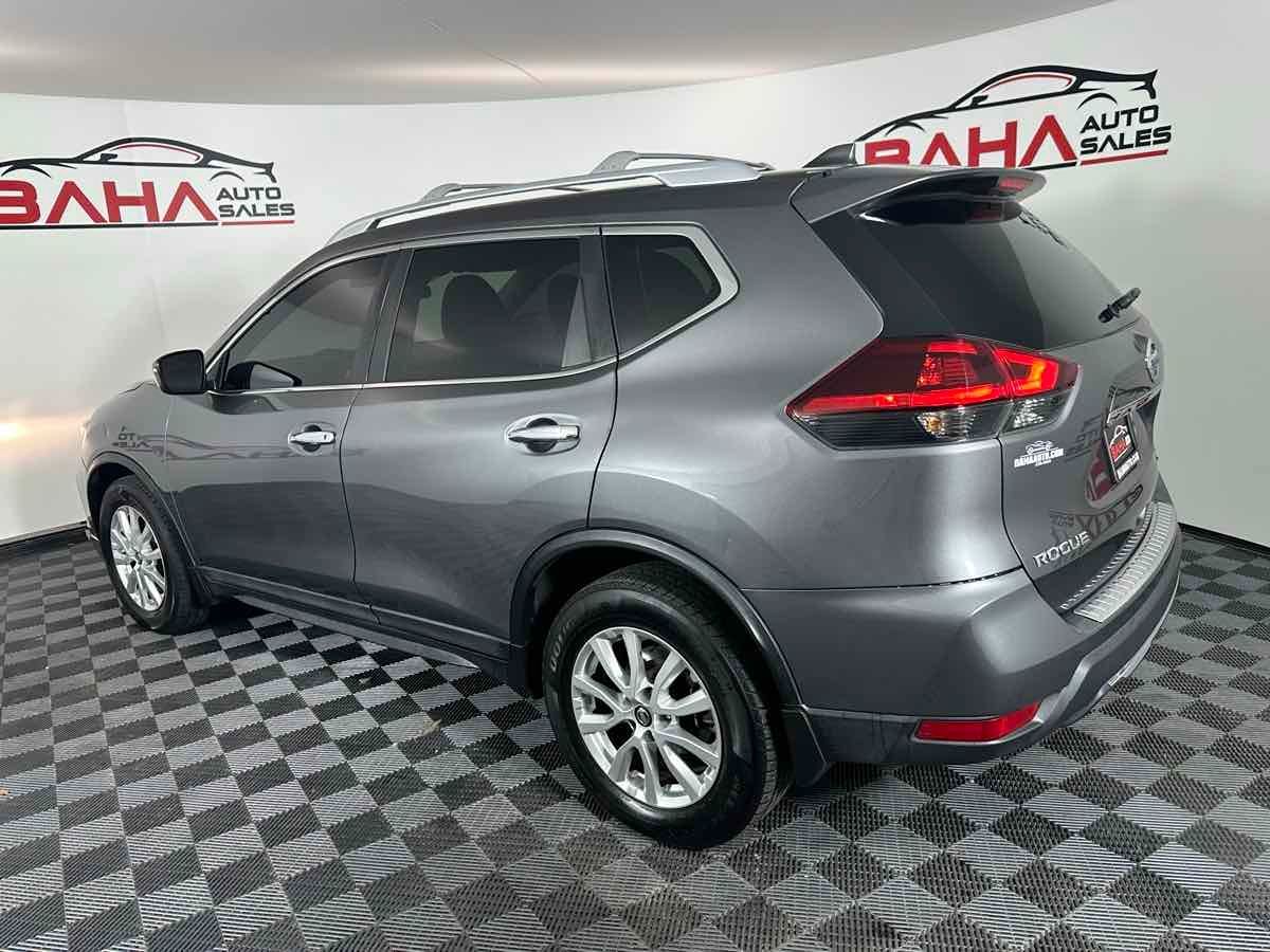 2019 Nissan Rogue S photo 3
