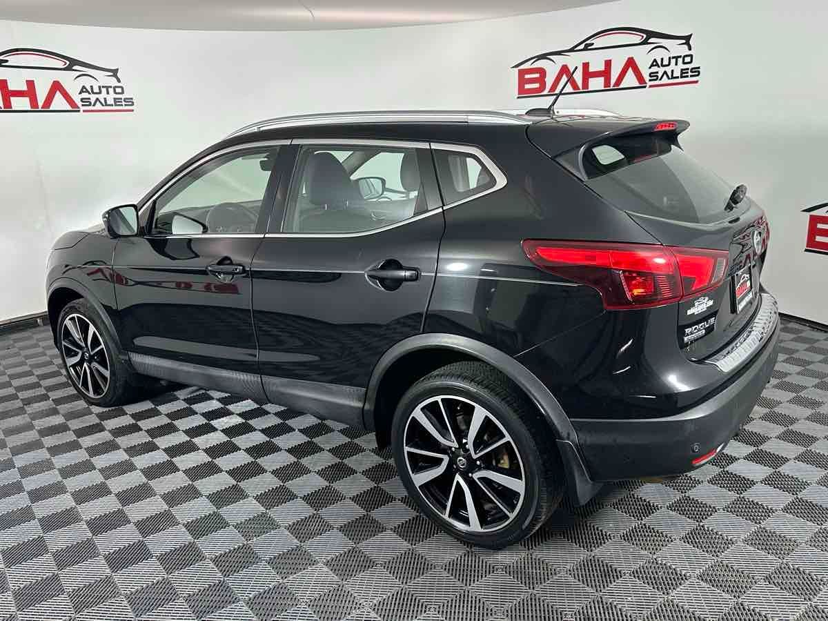 2019 Nissan Rogue Sport SL photo 3