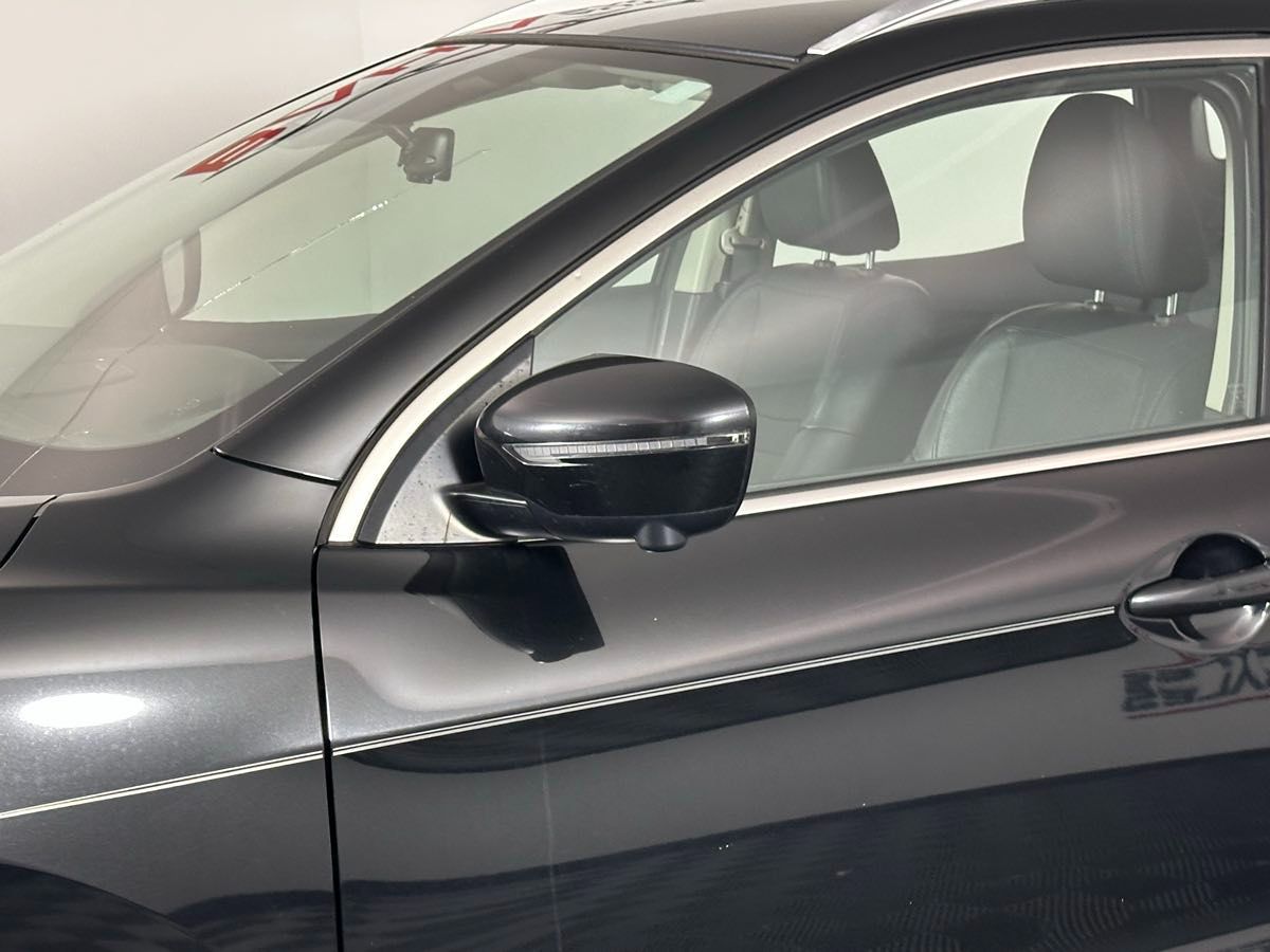 2019 Nissan Rogue Sport SL photo 13