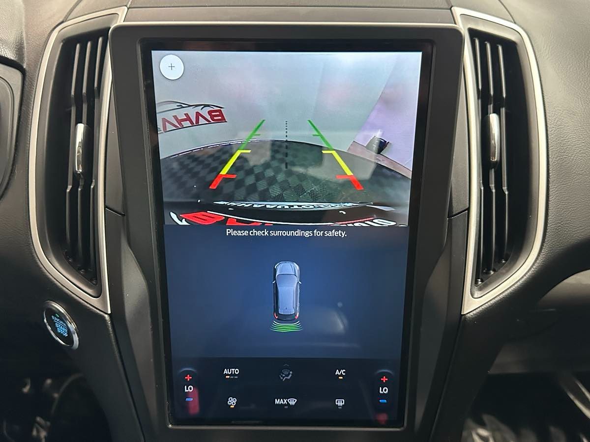 2024 Ford Edge SE photo 22