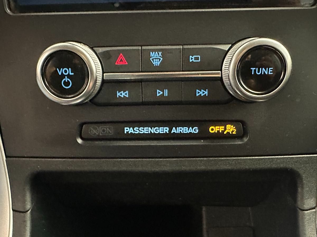 2024 Ford Edge SE photo 24