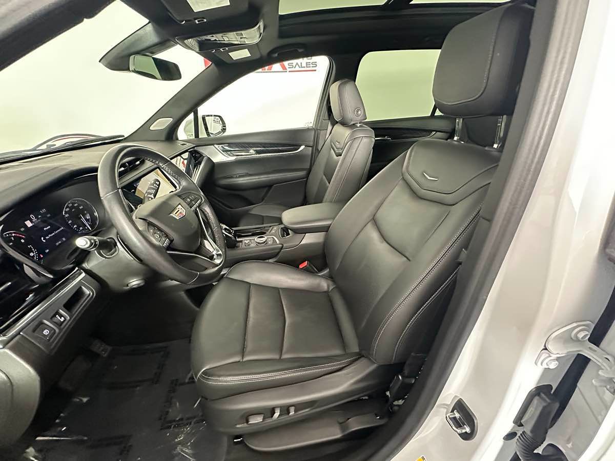 2023 Cadillac XT6 Premium Luxury photo 16