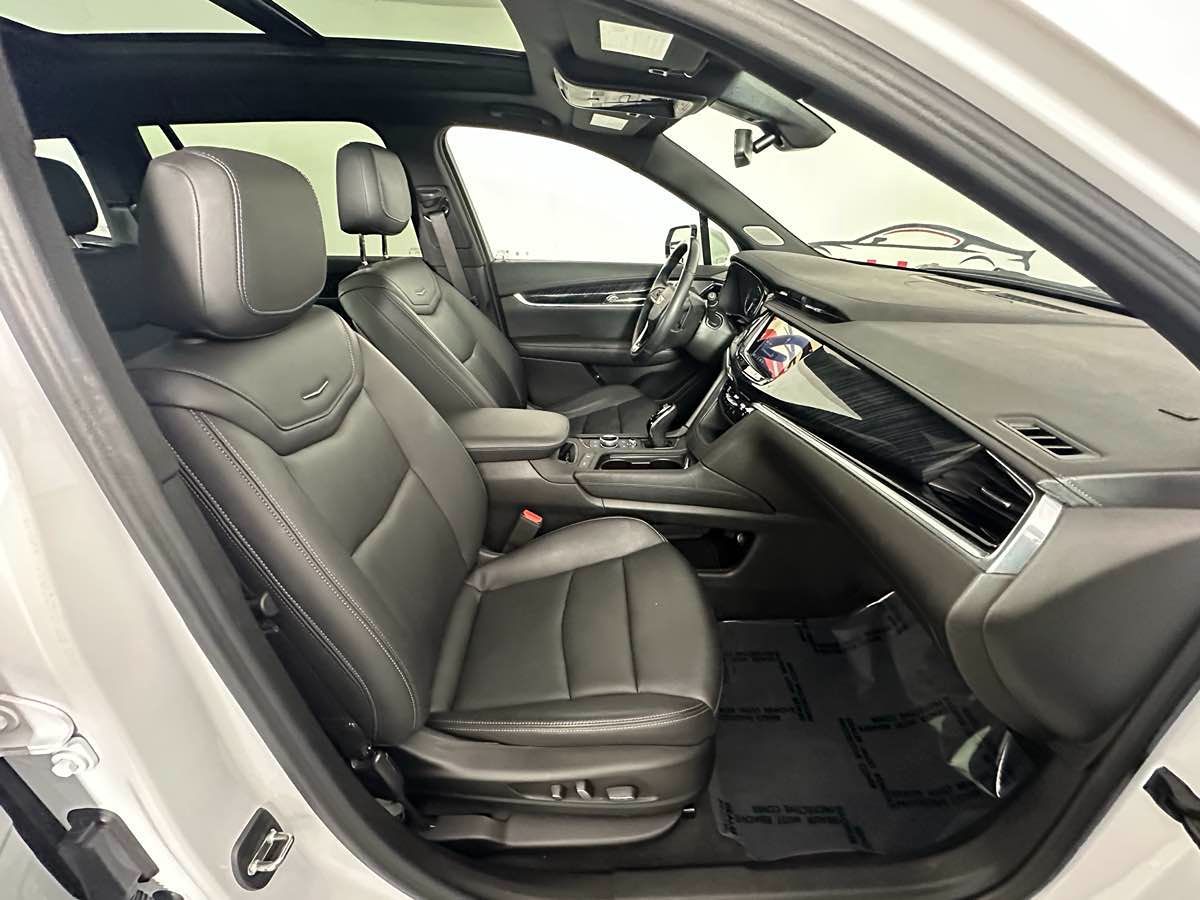 2023 Cadillac XT6 Premium Luxury photo 23
