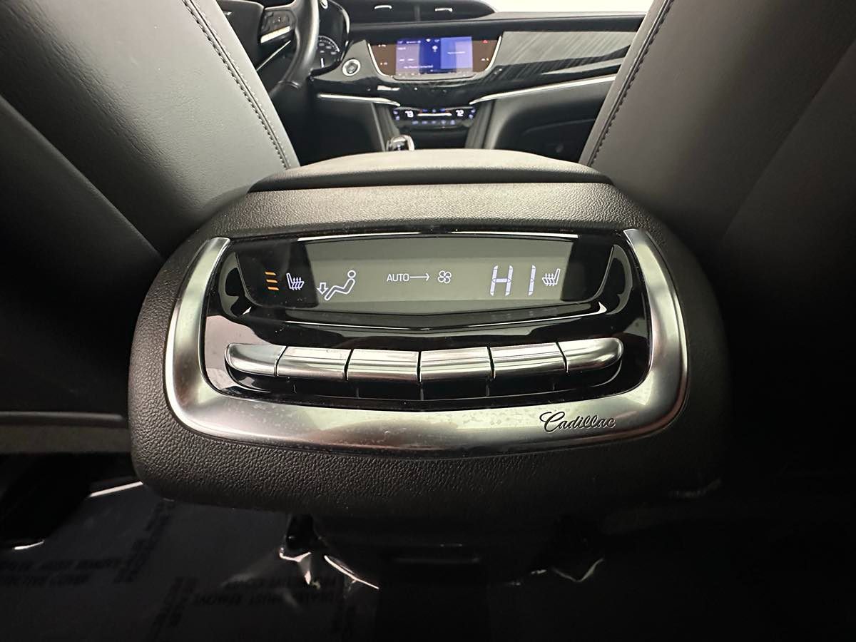 2023 Cadillac XT6 Premium Luxury photo 24