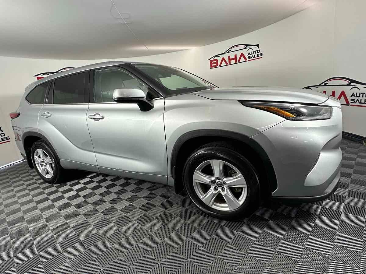2021 Toyota Highlander LE SE photo 10