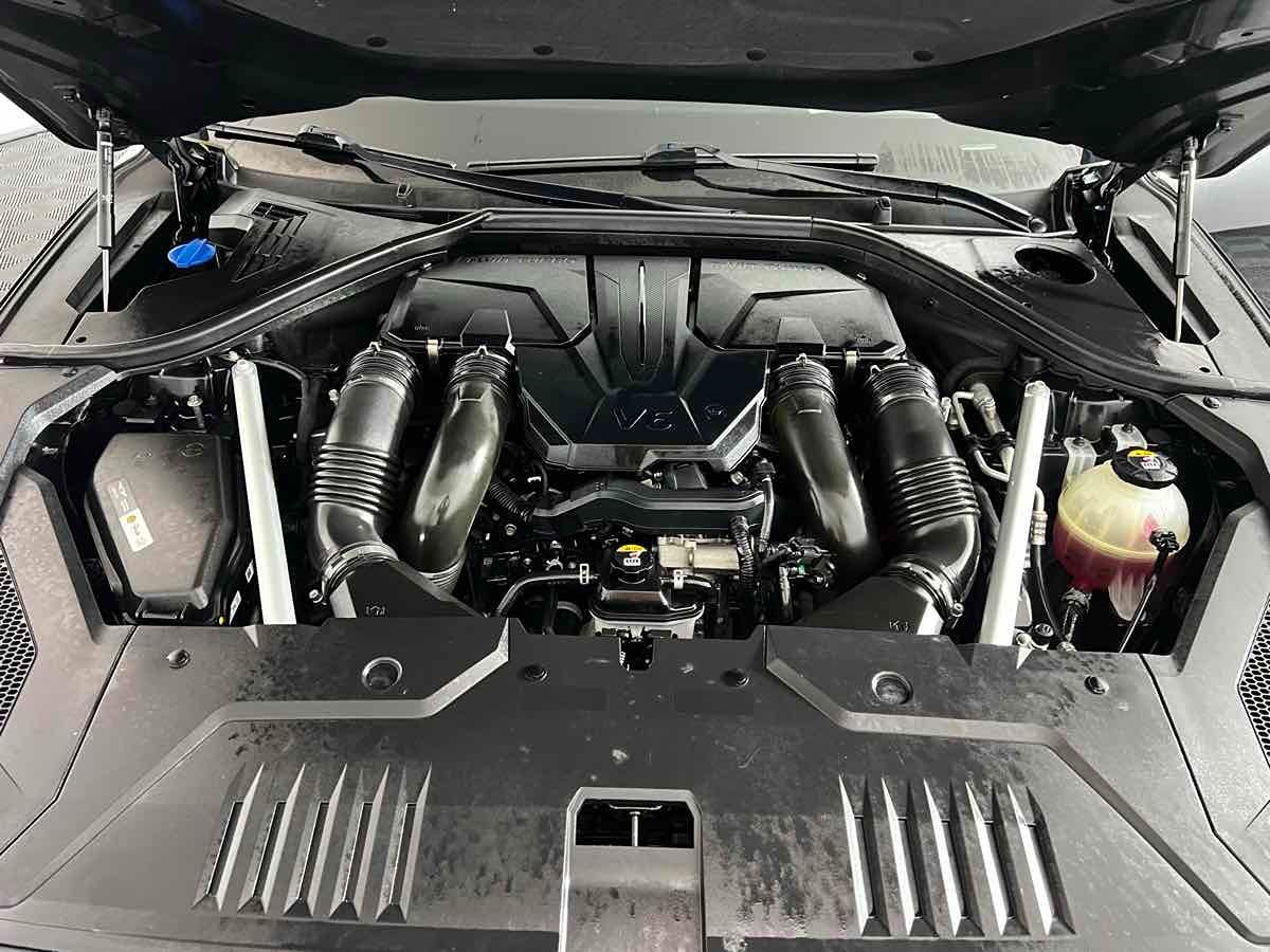 2022 Genesis GV70 Advanced 3.5T Sport Prestige photo 40