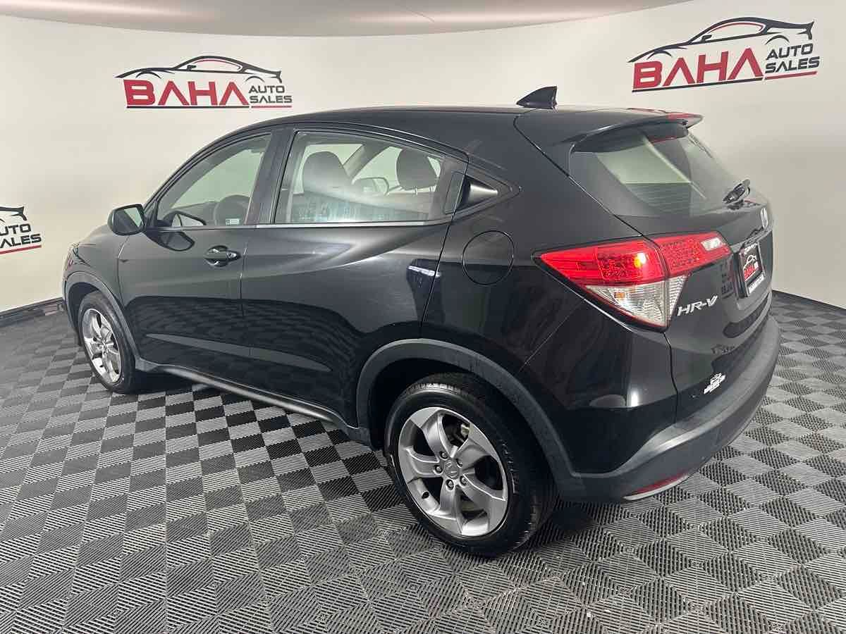 2021 Honda HR-V LX photo 3