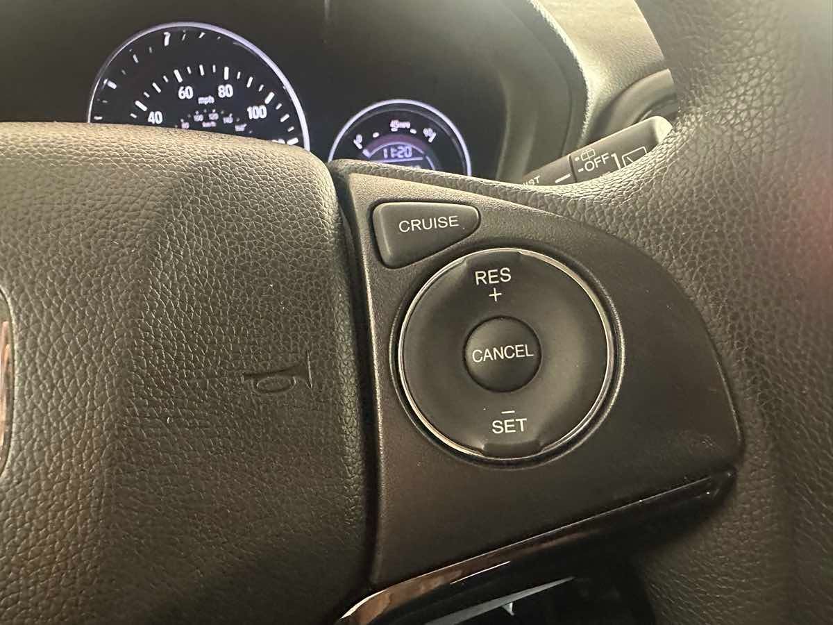 2021 Honda HR-V LX photo 23