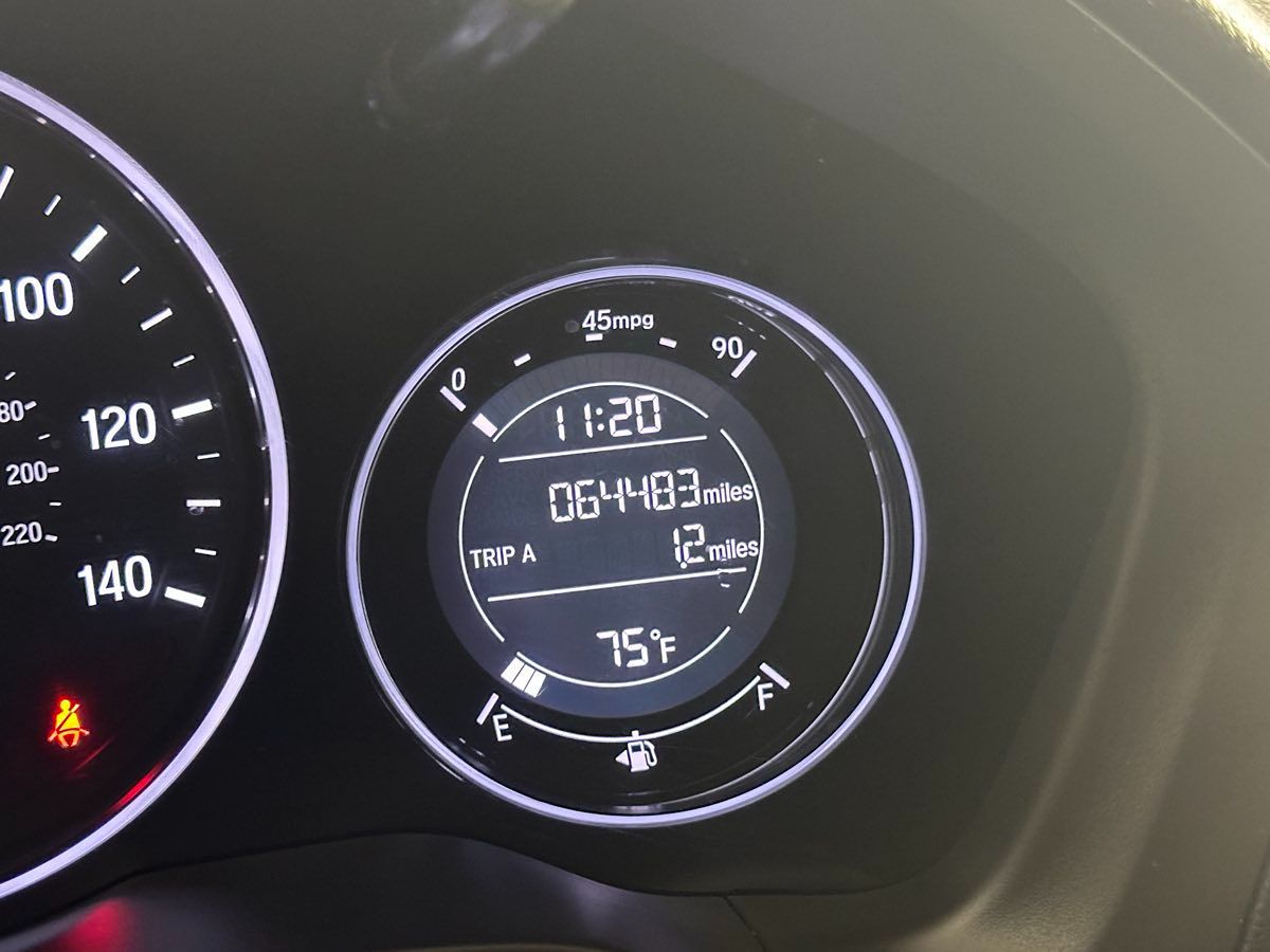 2021 Honda HR-V LX photo 24