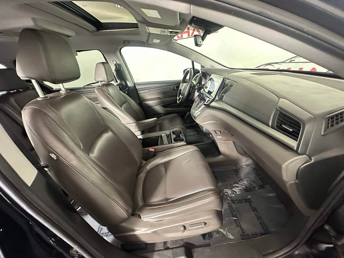2019 Honda Odyssey EX-L photo 22