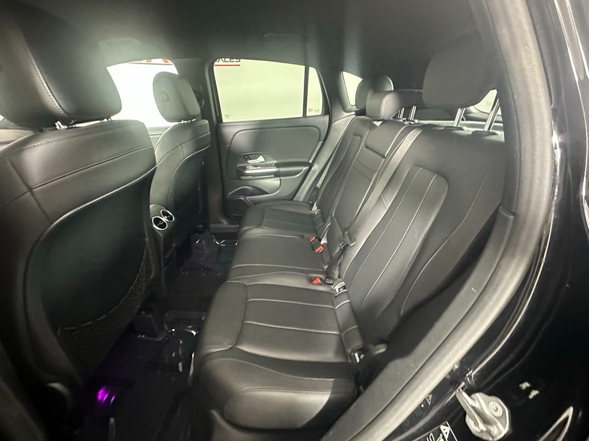 2021 Mercedes Benz GLA 250 4MATIC photo 12
