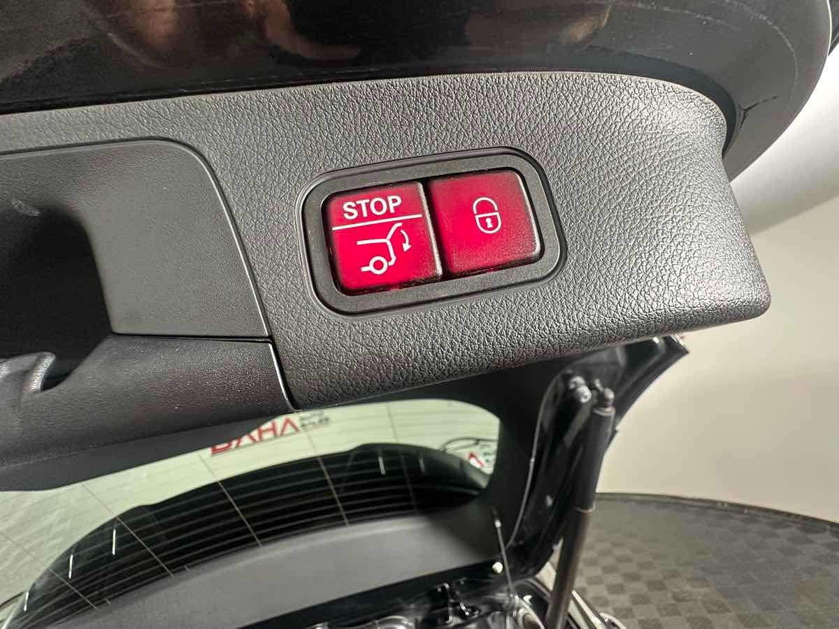 2021 Mercedes Benz GLA 250 4MATIC photo 13