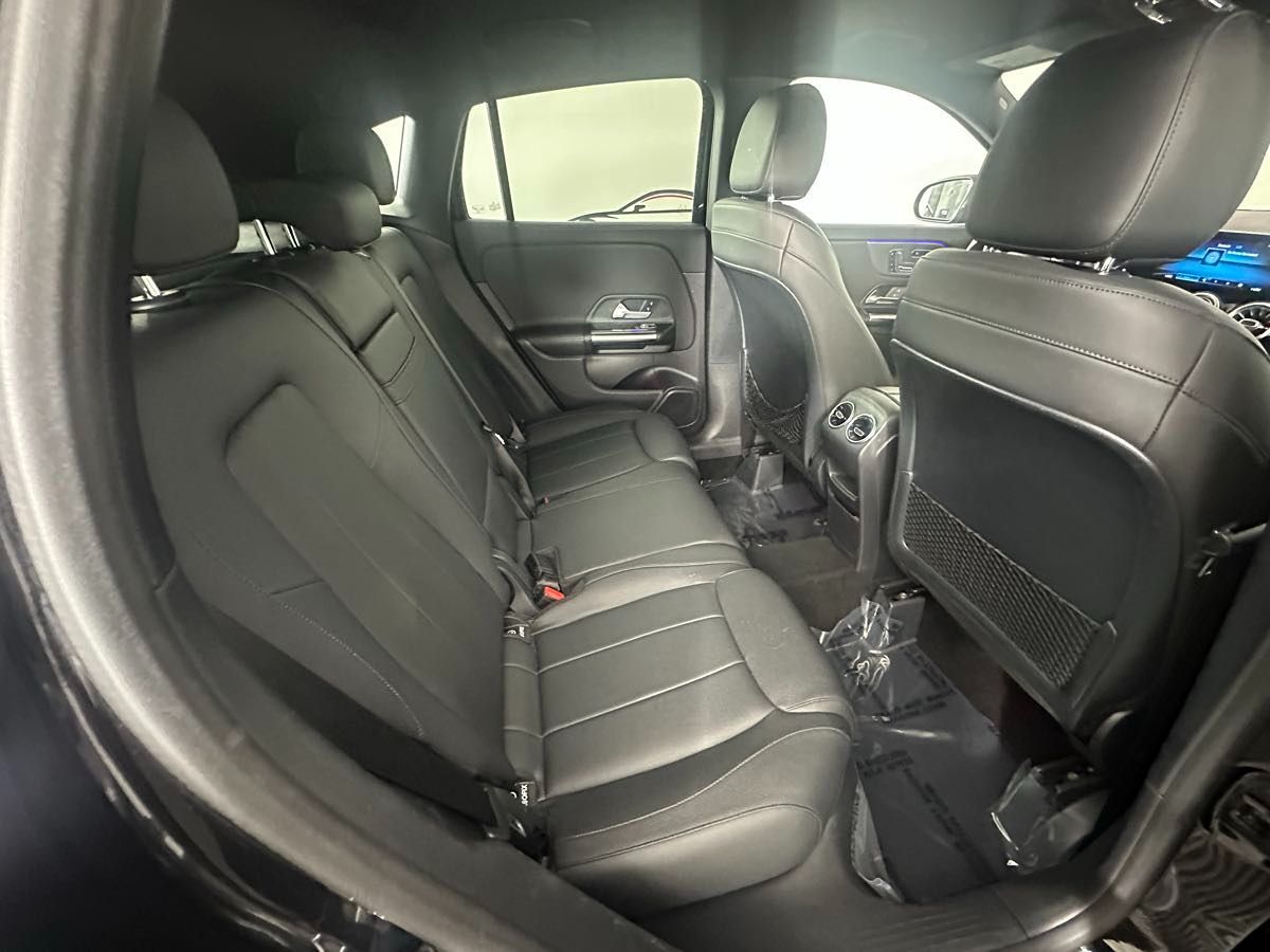2021 Mercedes Benz GLA 250 4MATIC photo 14