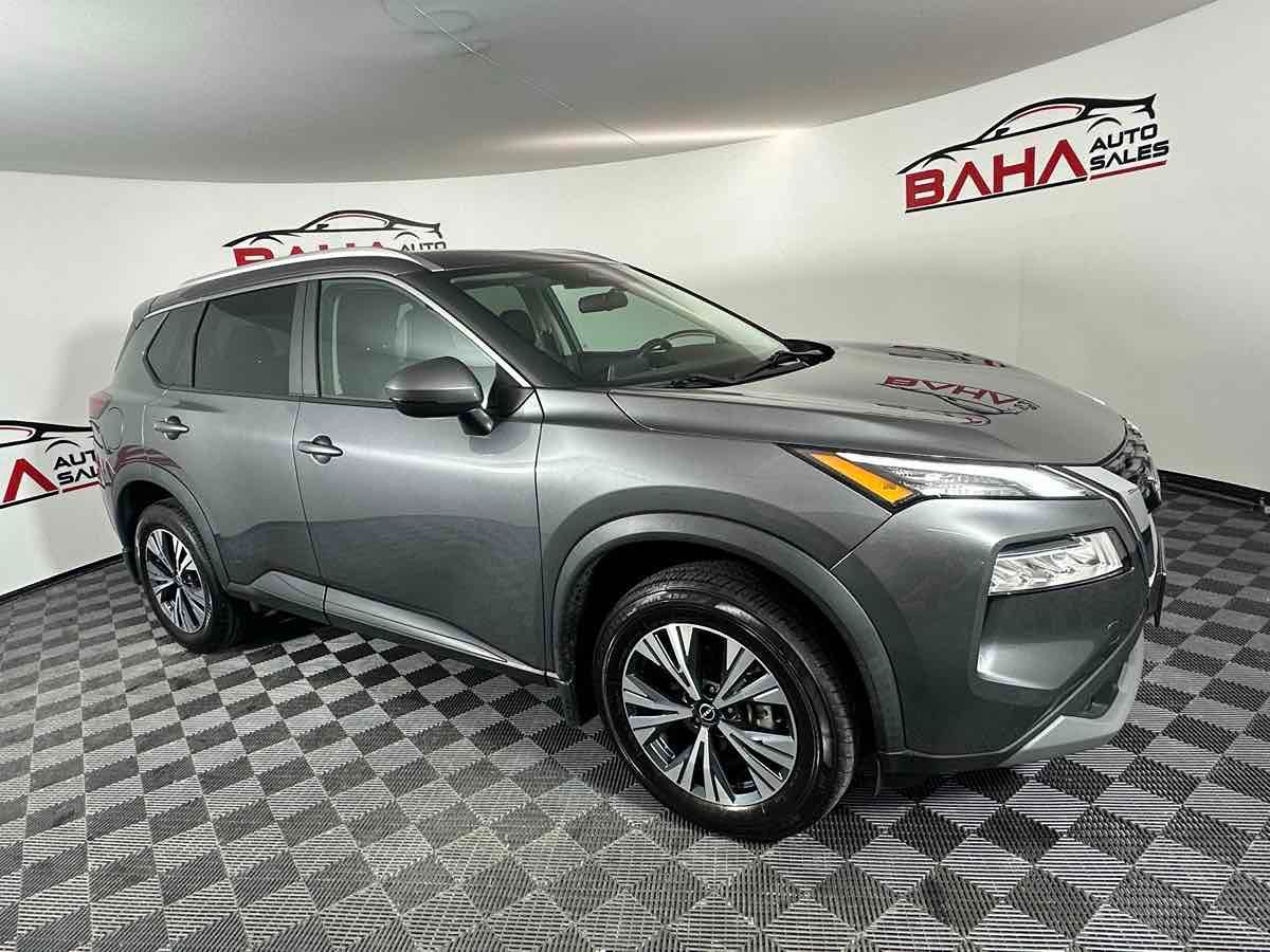 2022 Nissan Rogue SV photo 9