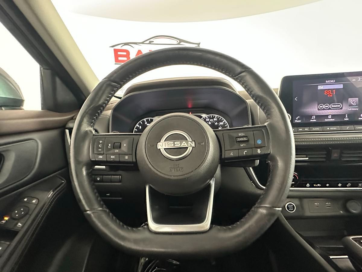 2022 Nissan Rogue SV photo 29