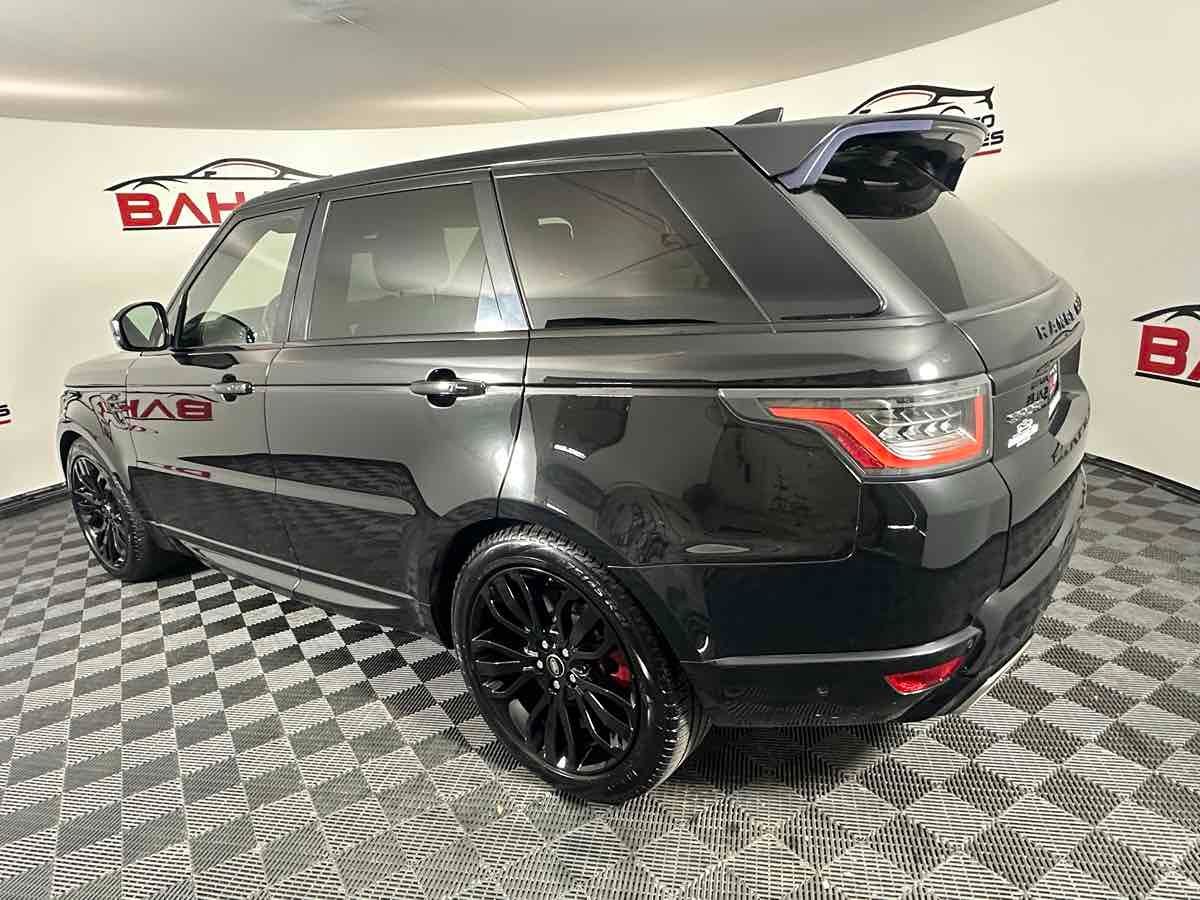 2019 Land Rover Range Rover Sport SuperCharged HSE Dynamic photo 4