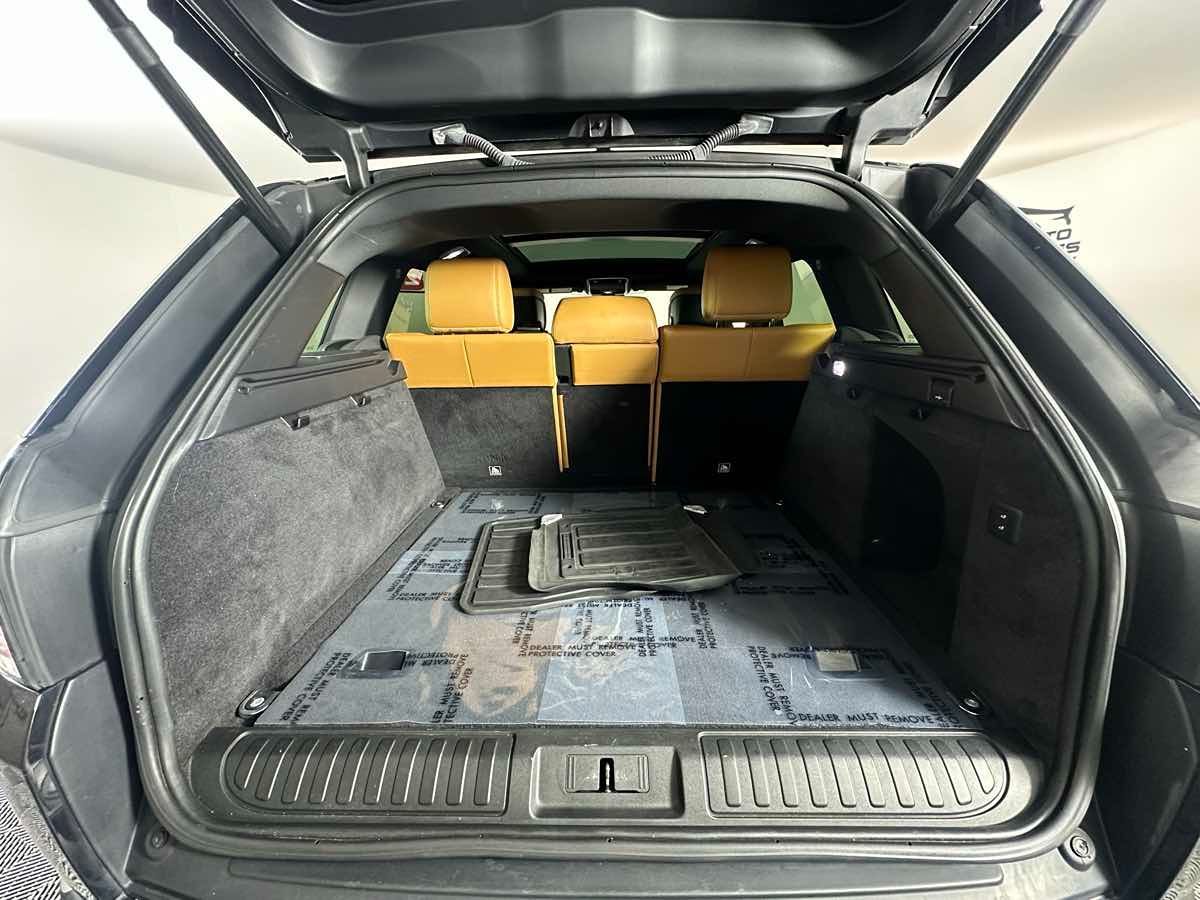 2019 Land Rover Range Rover Sport SuperCharged HSE Dynamic photo 20