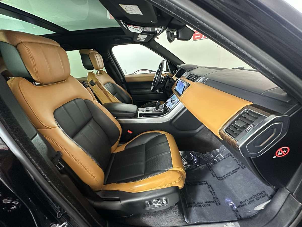 2019 Land Rover Range Rover Sport SuperCharged HSE Dynamic photo 27