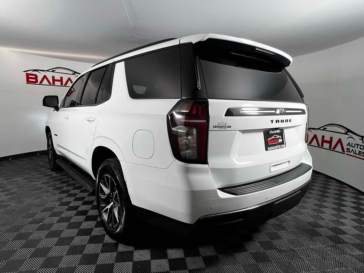 2022 Chevrolet Tahoe Z71 photo 2