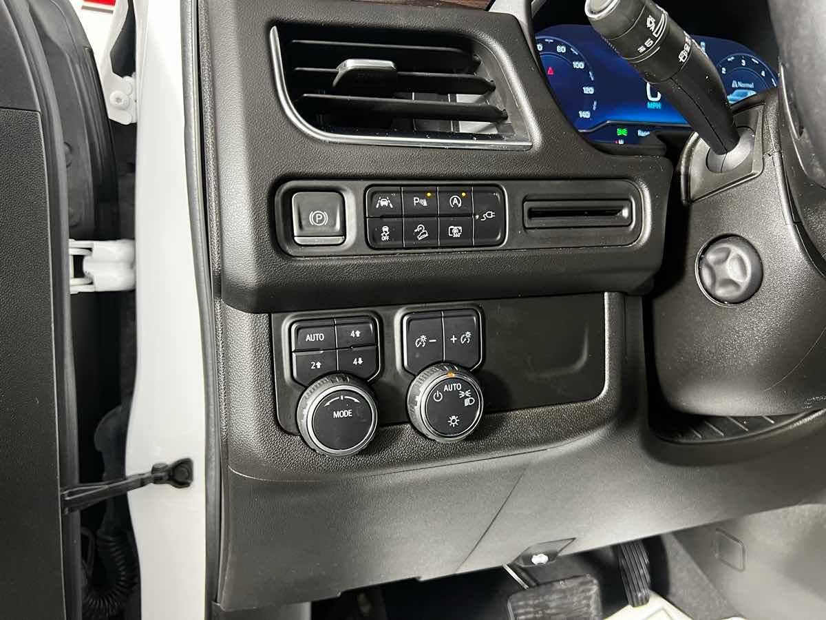 2022 Chevrolet Tahoe Z71 photo 19