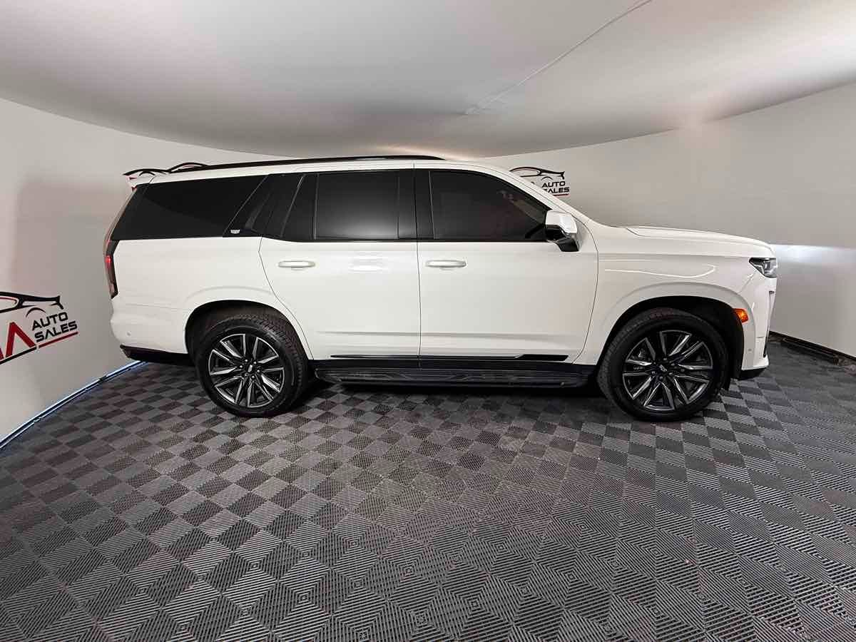 2021 Cadillac Escalade Sport photo 7